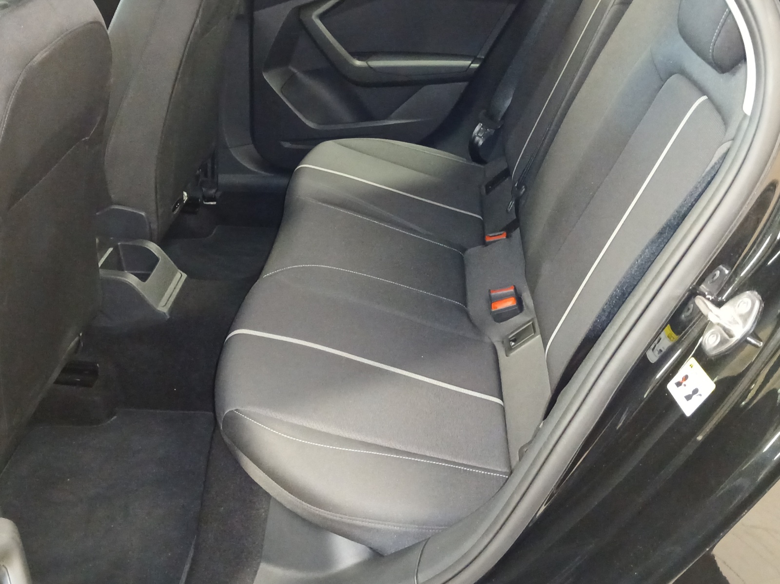 AUDI A1 Sportback 30 TFSI Attraction S-tronic-image-11