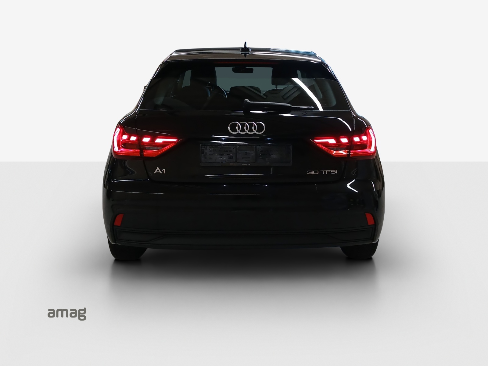 AUDI A1 Sportback 30 TFSI Attraction S-tronic-image-3