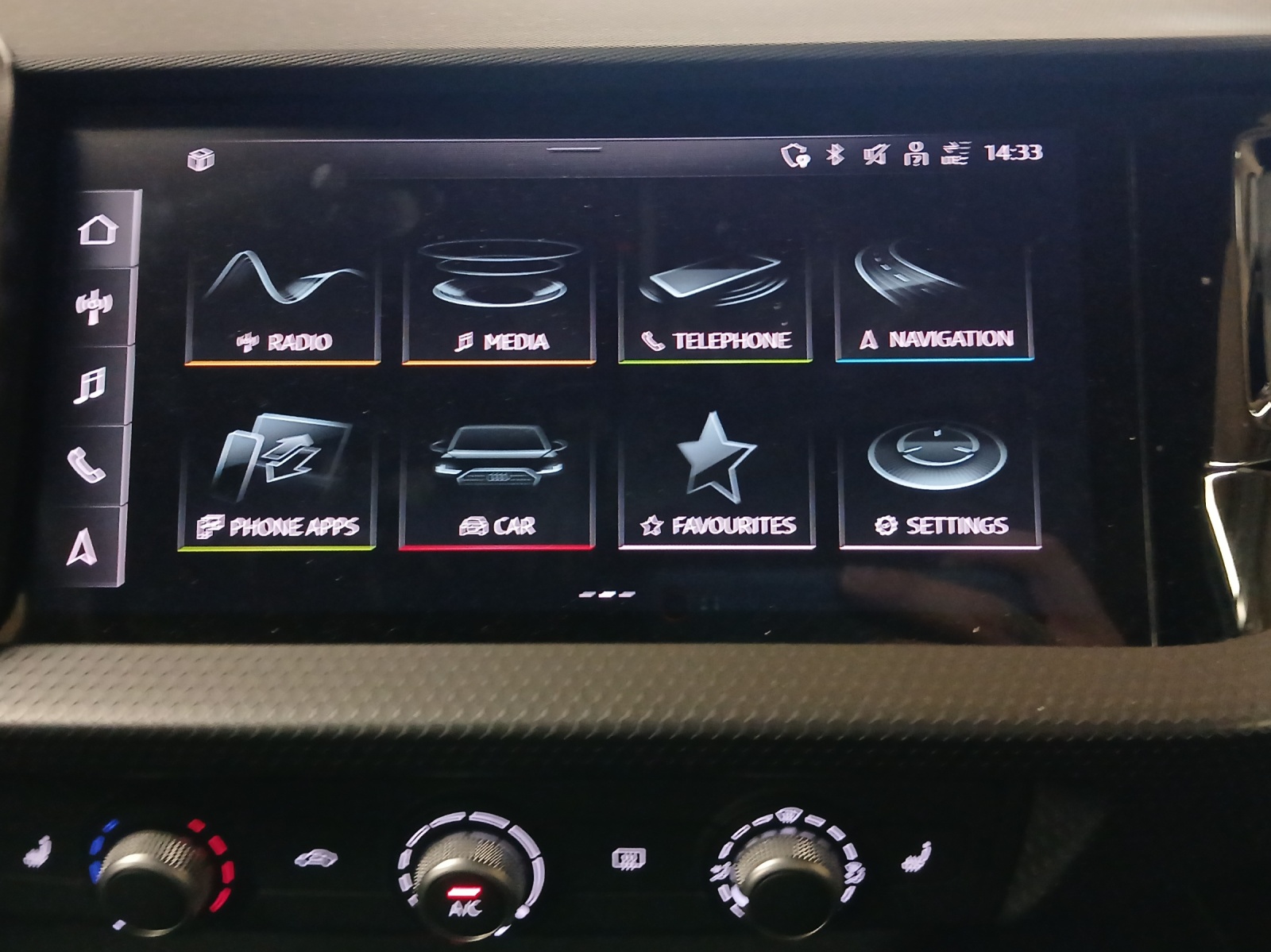 AUDI A1 Sportback 30 TFSI Attraction S-tronic-image-10