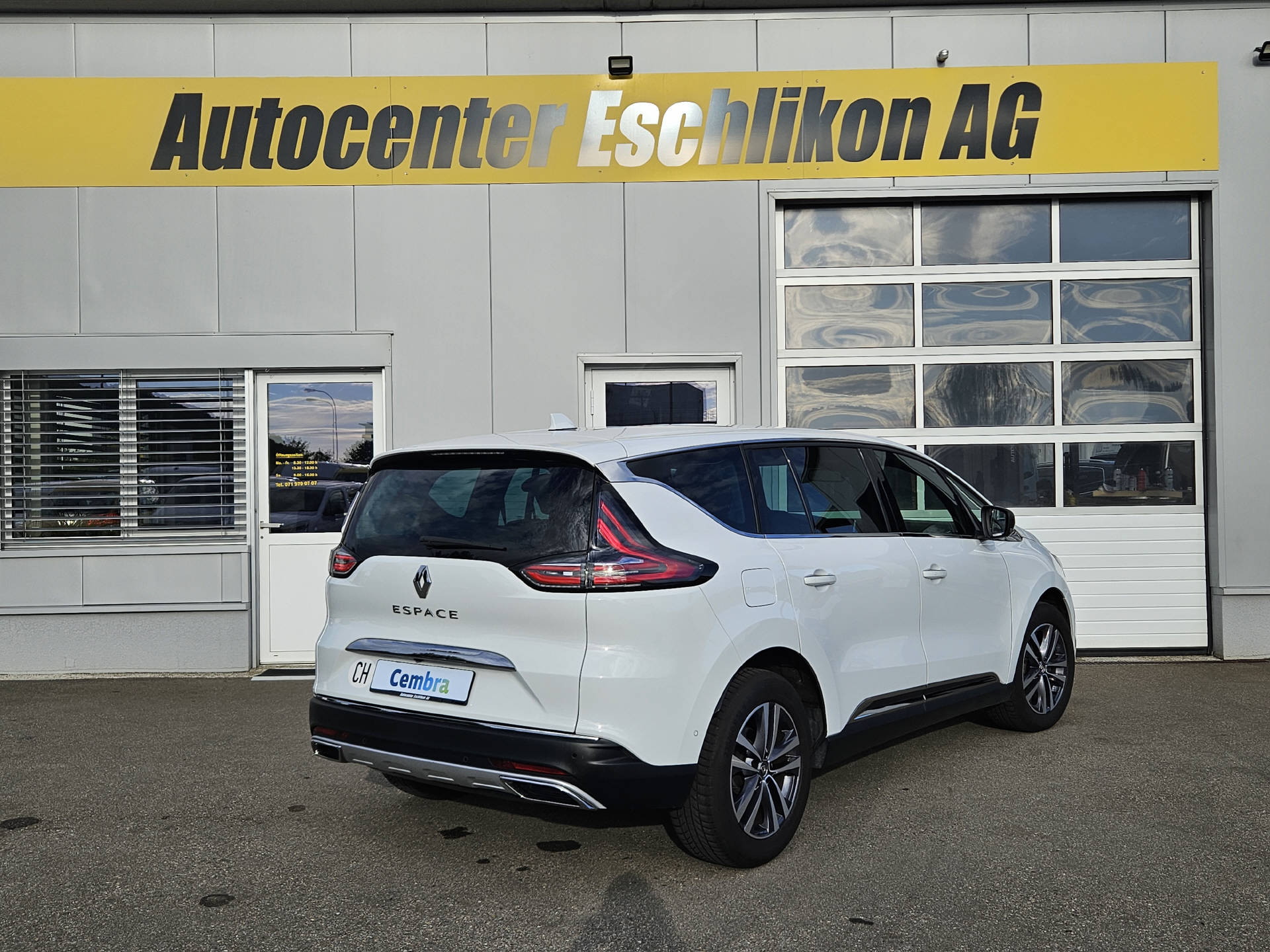 RENAULT Espace 2.0 Blue dCi Intens EDC * Frisch ab MFK * Servicegepflegt * Rückfahrkamera * ACC *-image-4