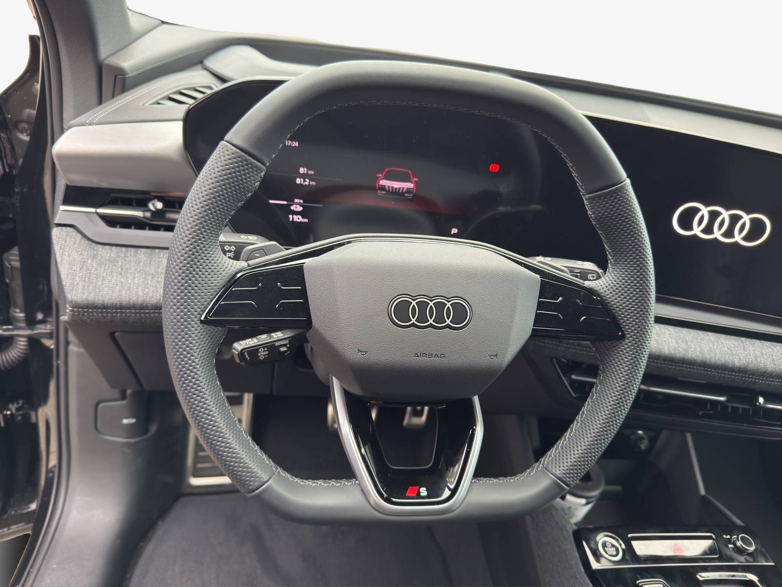 AUDI Q6 e-tron quattro-image-9