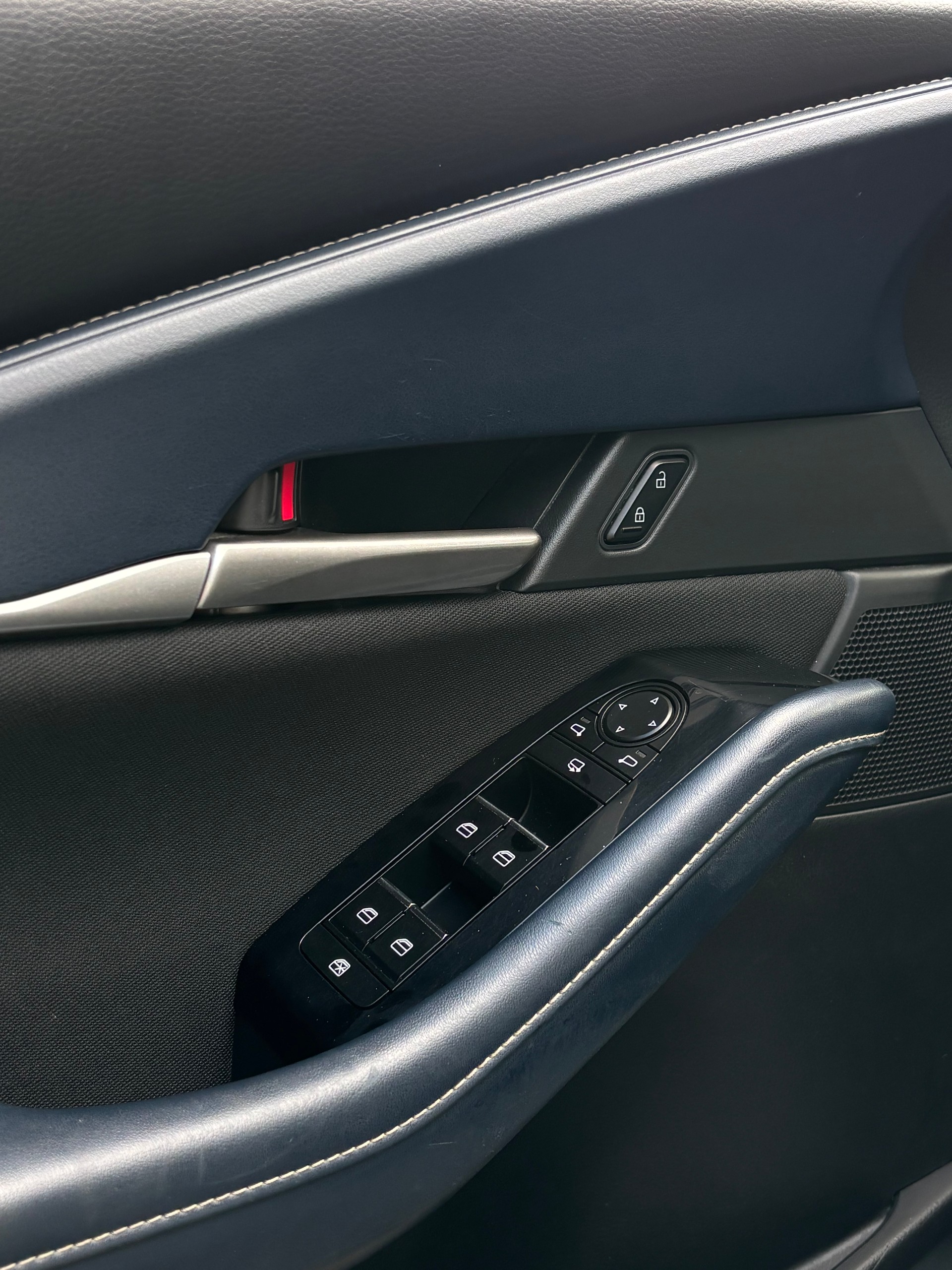 MAZDA CX-30 SKYACTIV-G M Hybrid 122 Ambition FWD Automat-image-12
