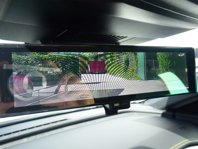 RENAULT Mégane E-TECH EV60 Iconic-image-9