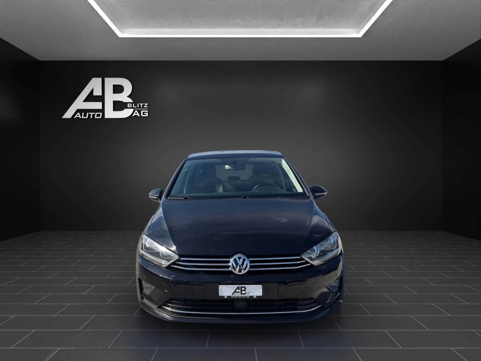 VW Golf Sportsvan 1.4 TSI Highline DSG-image-0