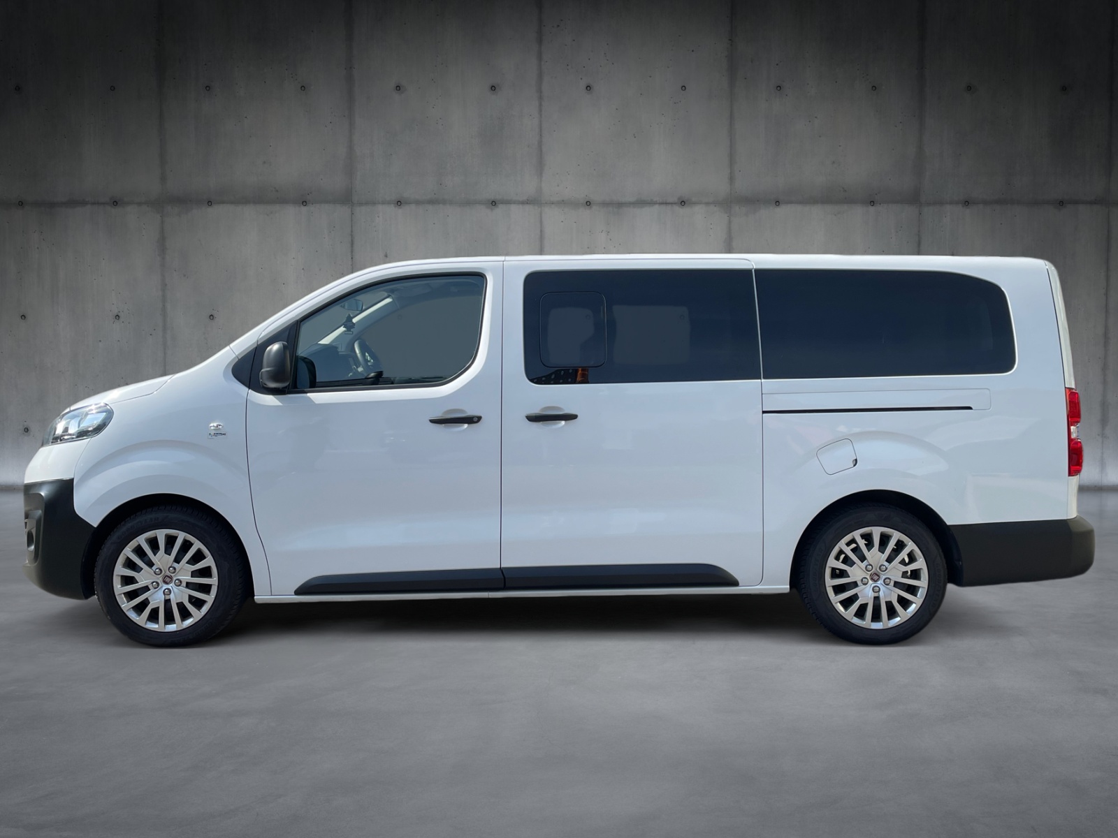 FIAT Scudo 2.0 BlueHDi L3 EAT8-image-1