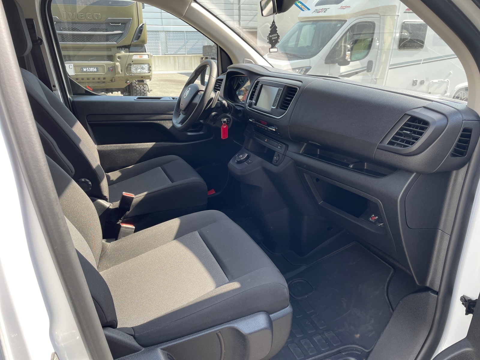 FIAT Scudo 2.0 BlueHDi L3 EAT8-image-7