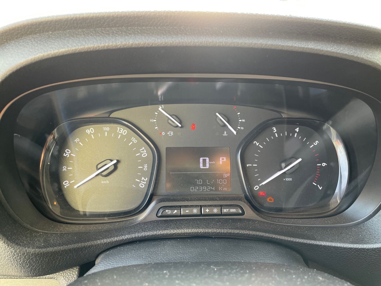 FIAT Scudo 2.0 BlueHDi L3 EAT8-image-11