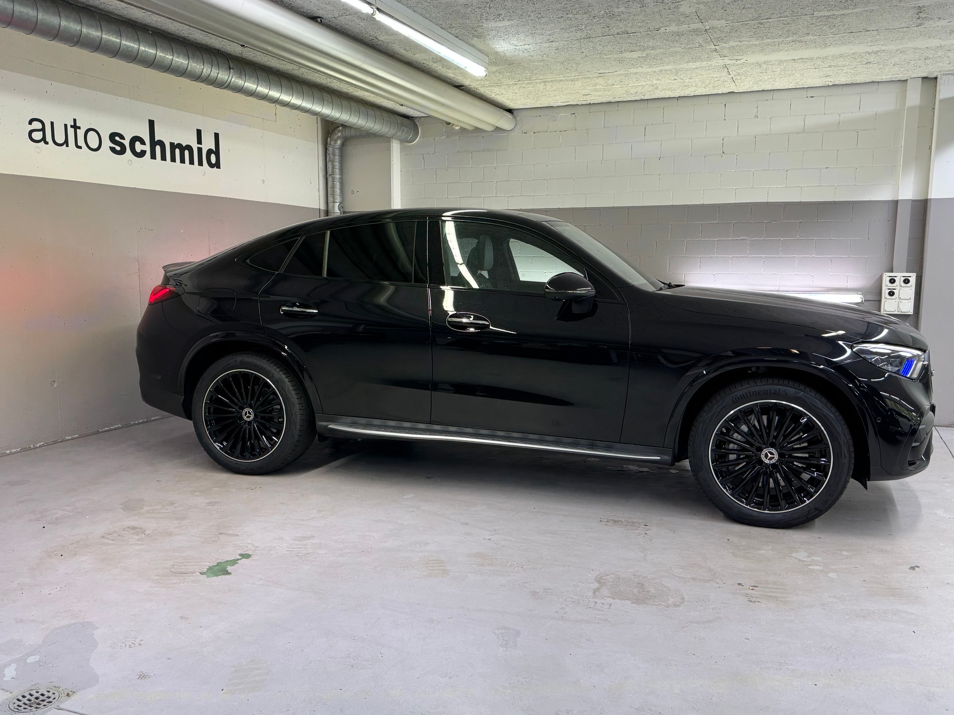 MERCEDES-BENZ GLC Coupé 300 4Matic 9G-Tronic-image-2