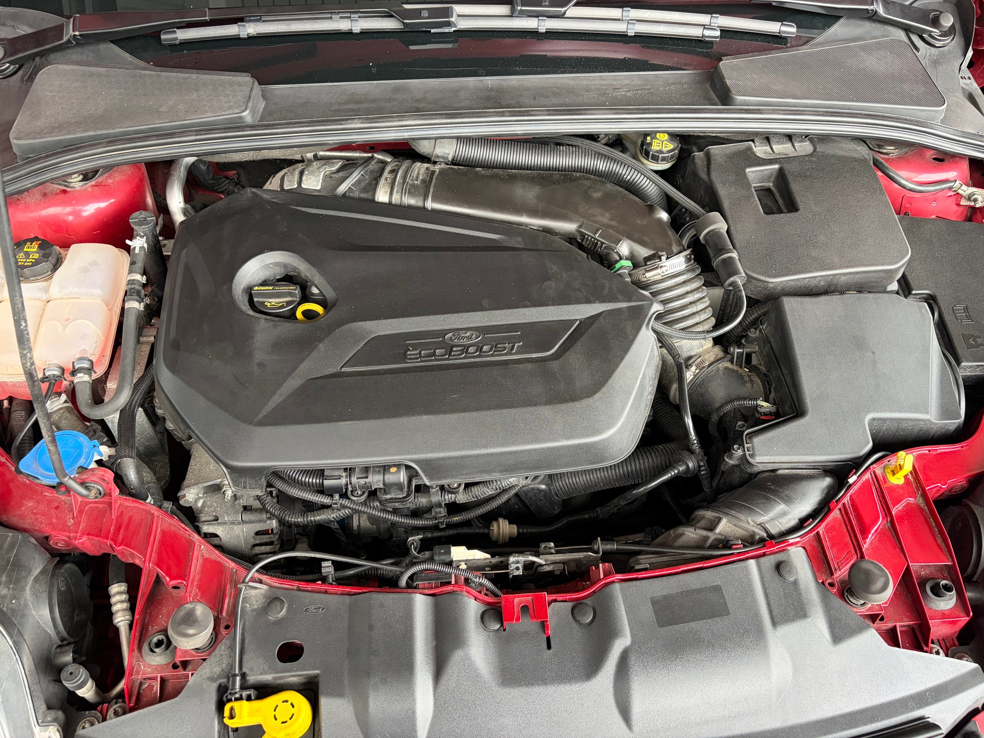 FORD Focus 1.6 SCTi Titanium-image-9