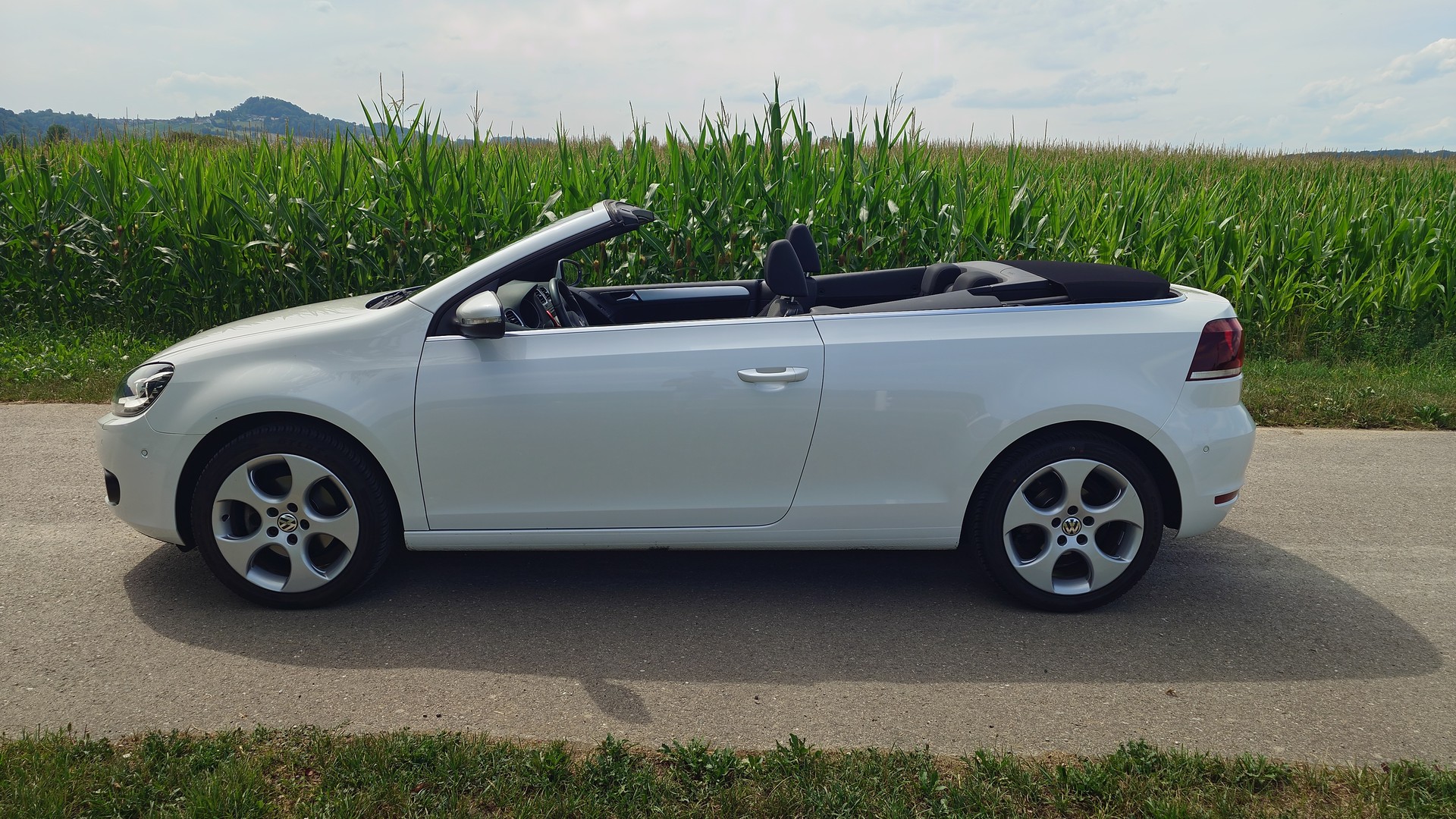 VW Golf Cabrio 1.4 TSI DSG-image-2