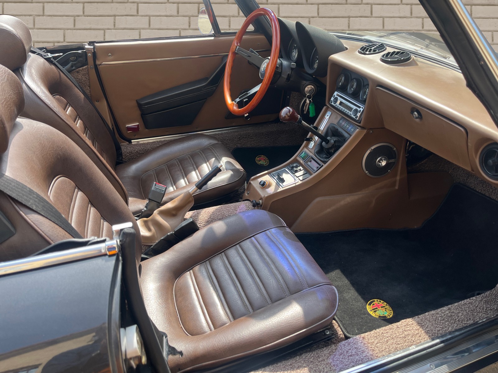 ALFA ROMEO Spider 2.0 (Veloce)-image-9