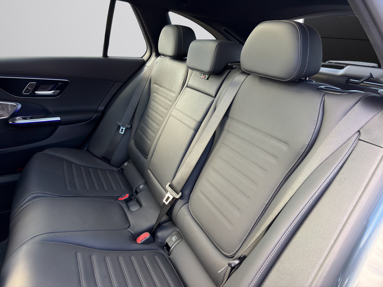 MERCEDES-BENZ C 220 d T 4 Matic Swiss Star-image-11