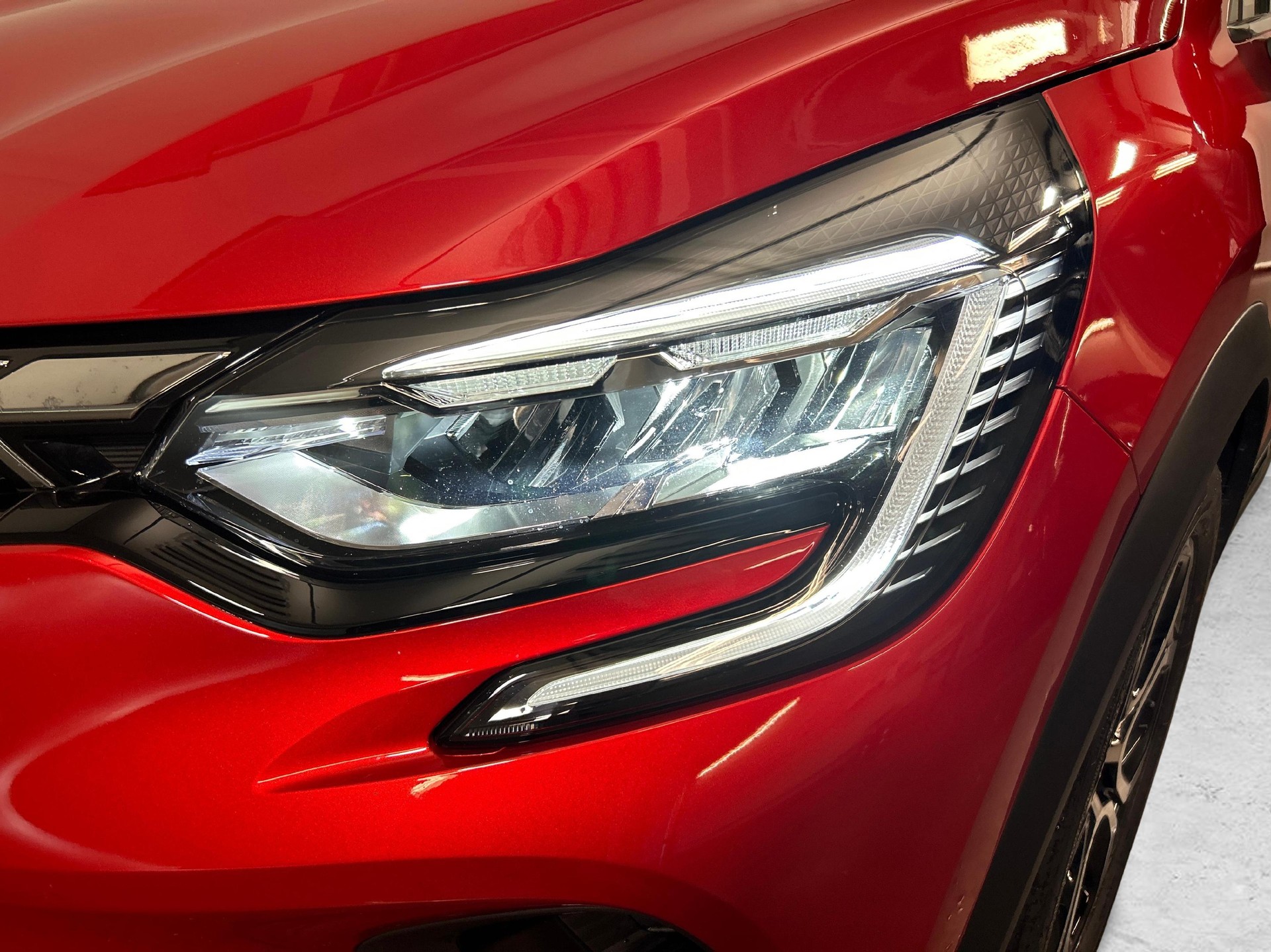 MITSUBISHI ASX 1.6 HEV Intense-image-16