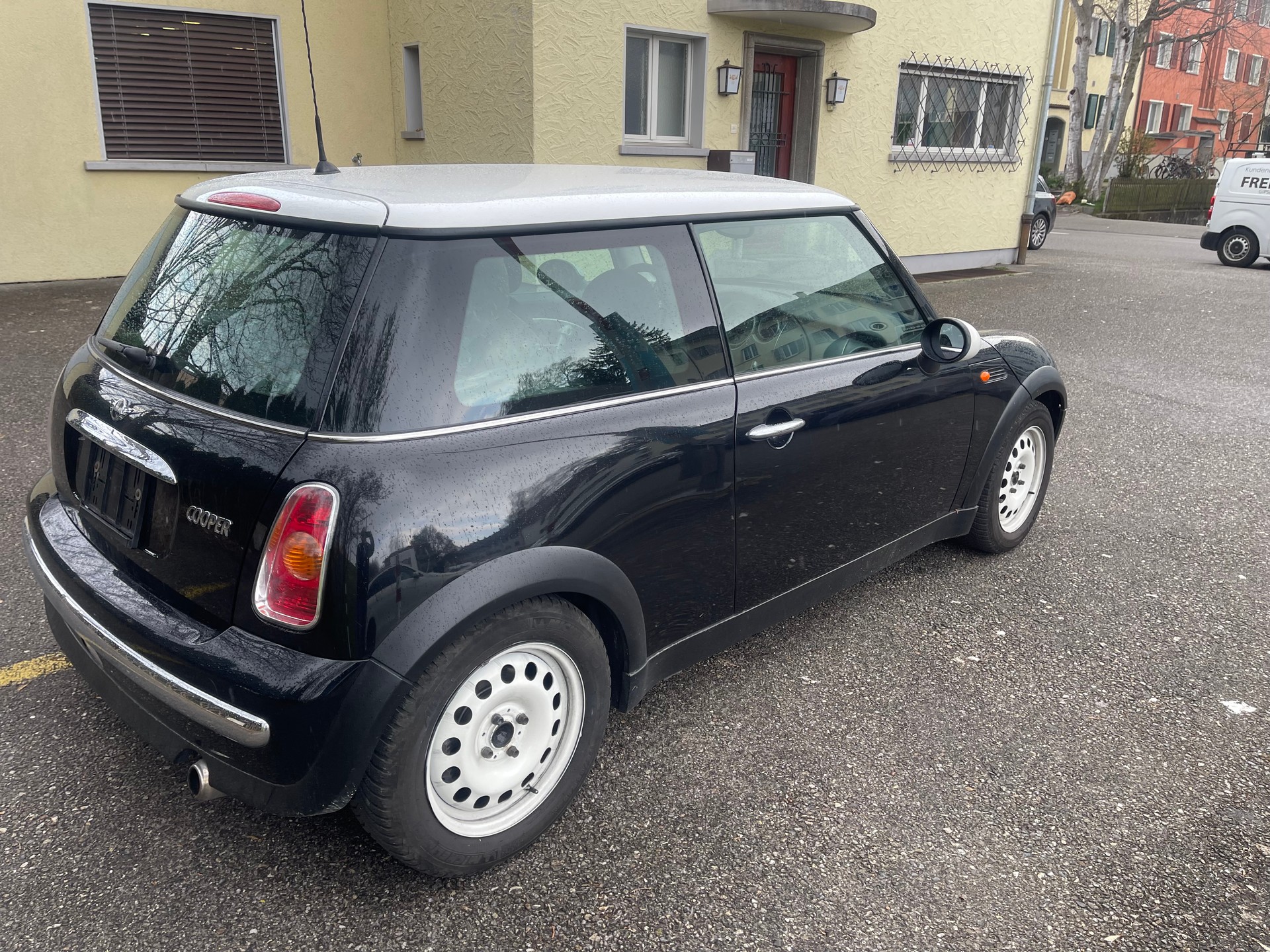 MINI Cooper-image-4