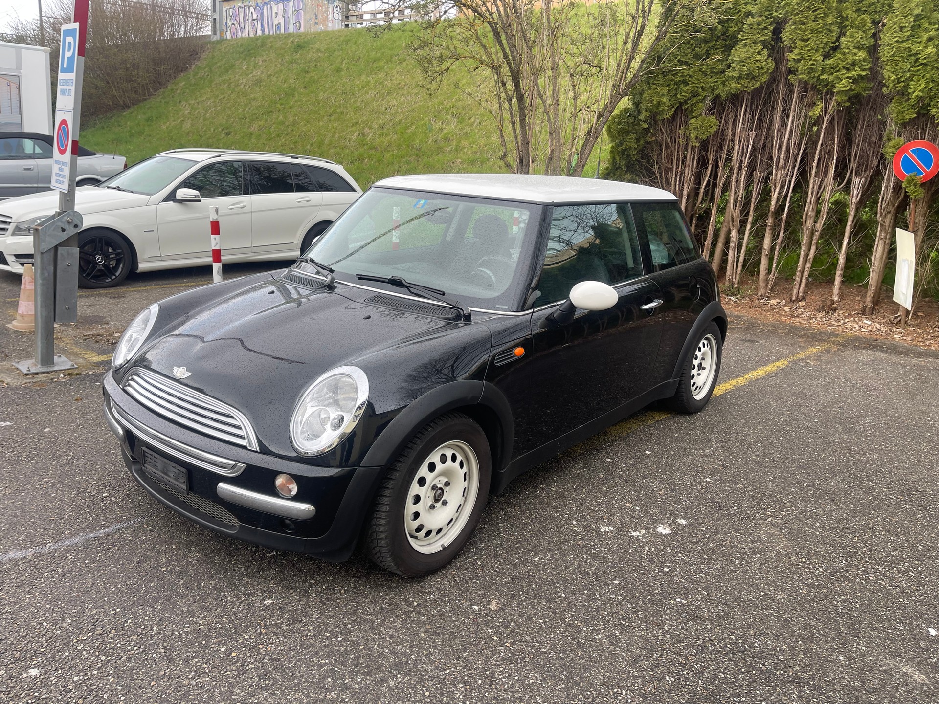 MINI Cooper-image-1