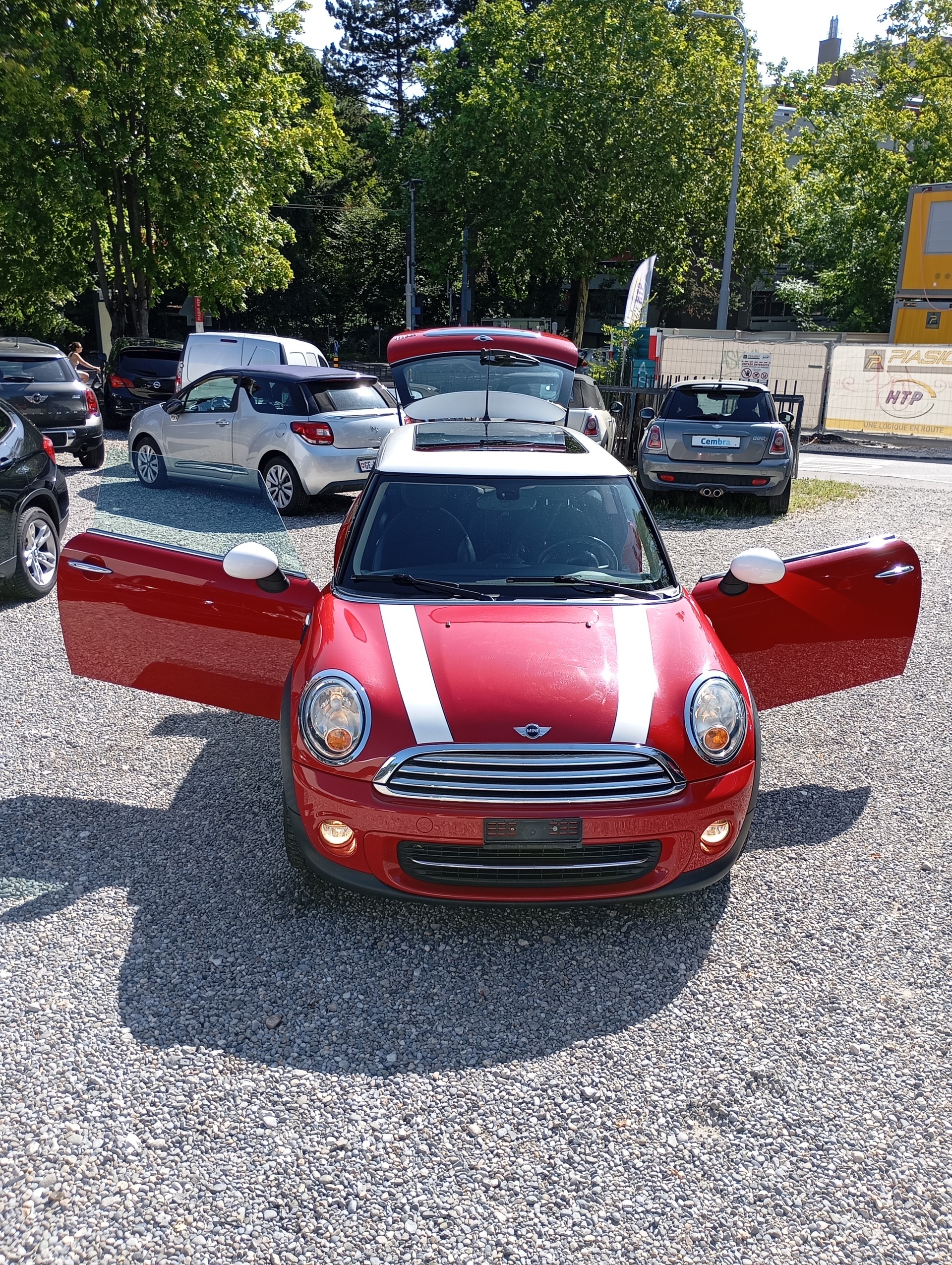 MINI Cooper Steptronic-image-10