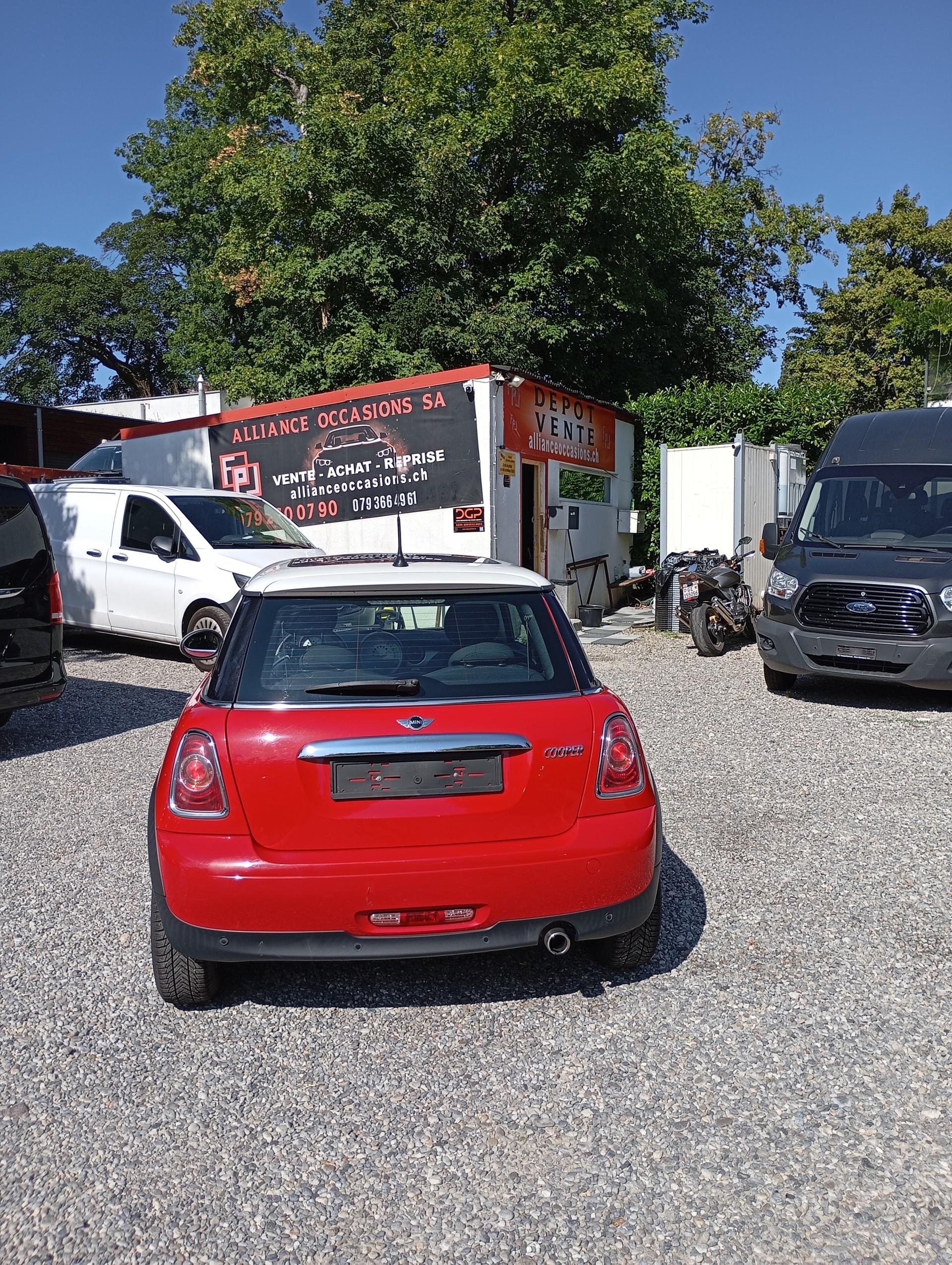 MINI Cooper Steptronic-image-5