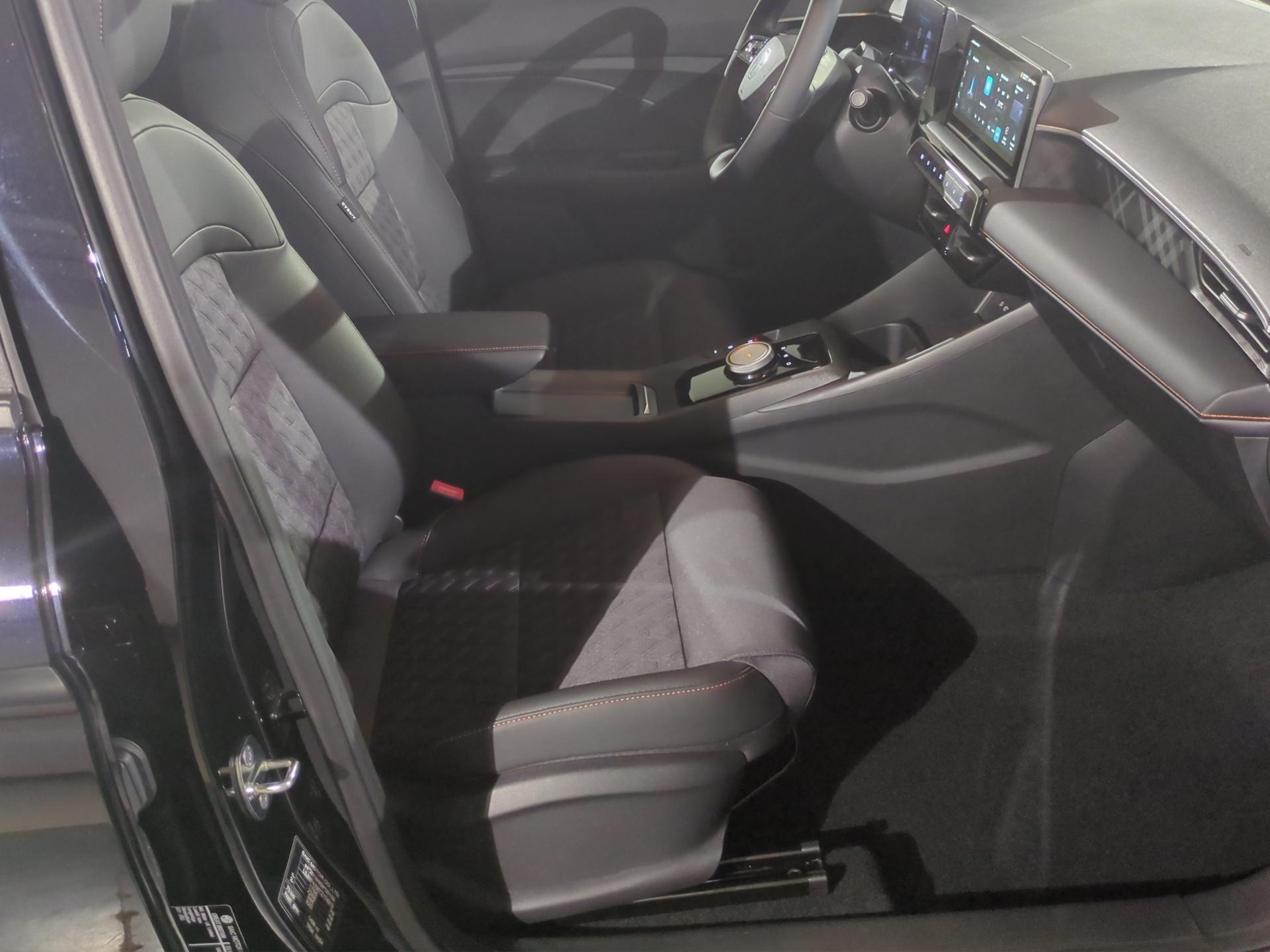 MG 3 1.5 Hybrid Luxury Aut.-image-16