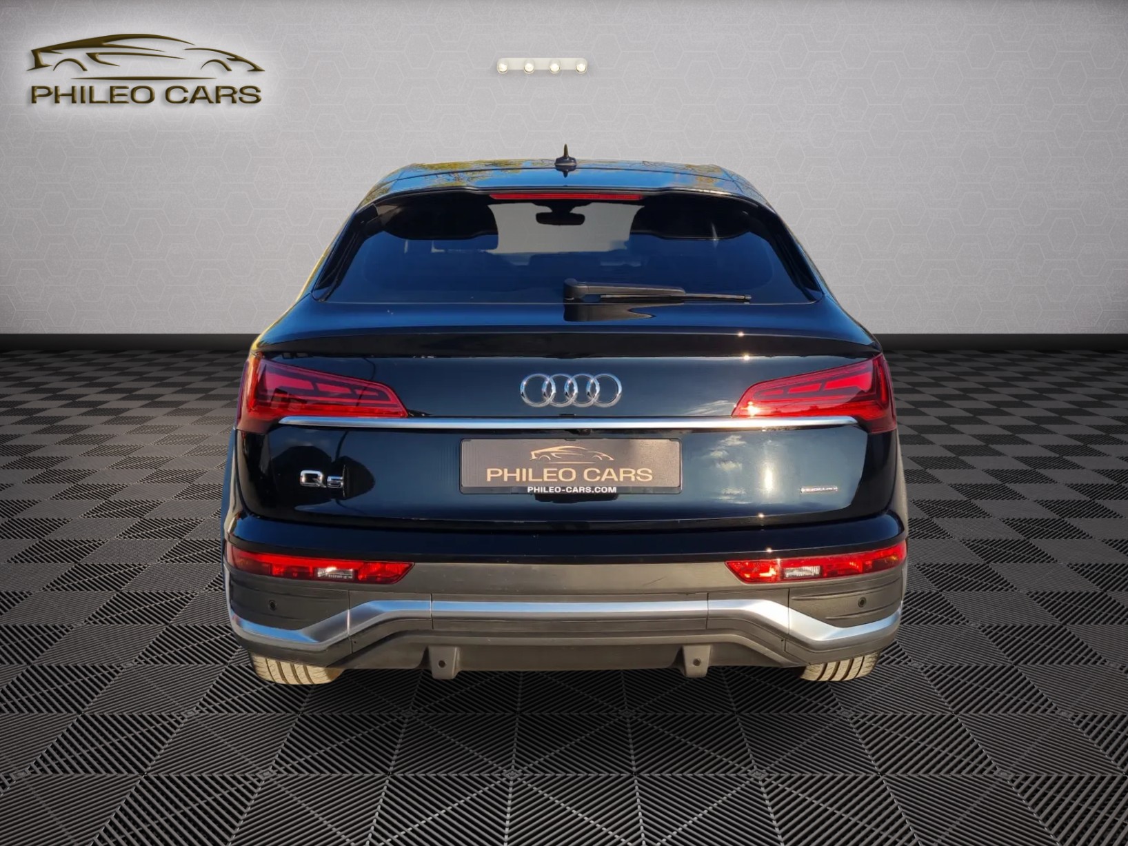 AUDI Q5 Sportback 50 TFSI e PHEV S line quattro S-tronic-image-7