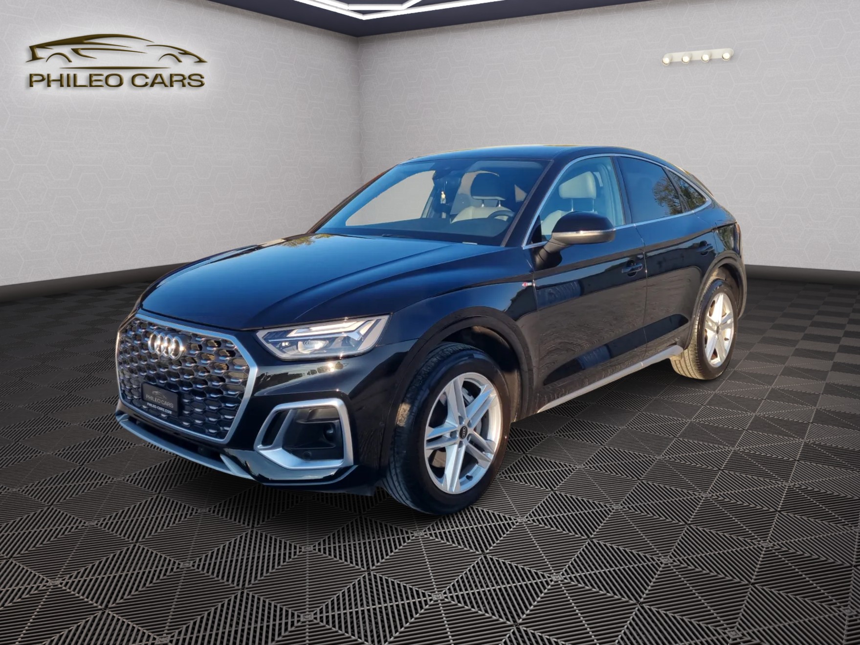 AUDI Q5 Sportback 50 TFSI e PHEV S line quattro S-tronic-image-0