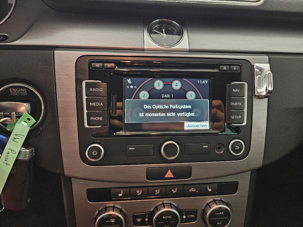 VW Passat Variant 2.0 TDI BMT Comfortline 4Motion-image-10