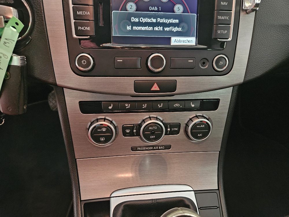 VW Passat Variant 2.0 TDI BMT Comfortline 4Motion-image-11