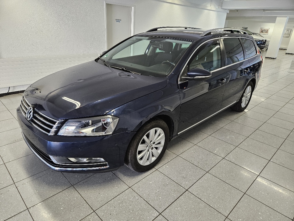 VW Passat Variant 2.0 TDI BMT Comfortline 4Motion-image-0