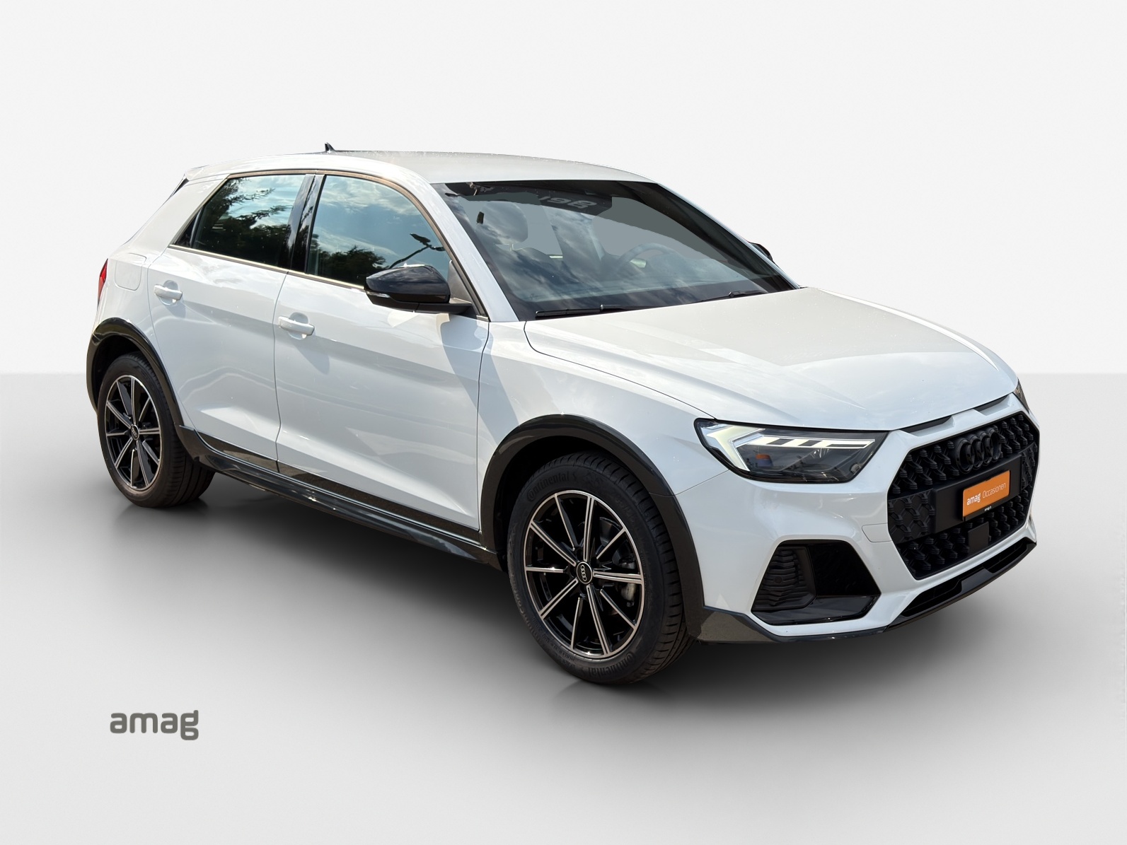 AUDI A1 allstreet 30 TFSI Attraction S-tronic-image-5