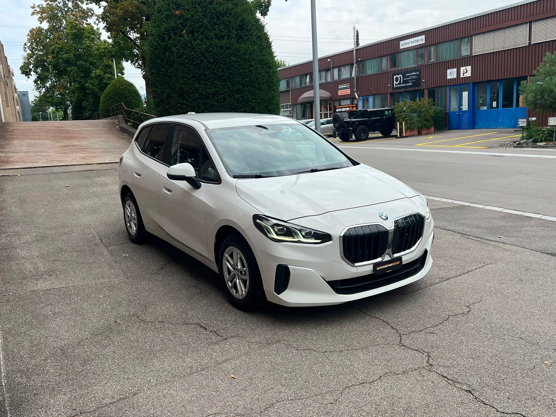 BMW 218d Active Tourer DKG-image-1
