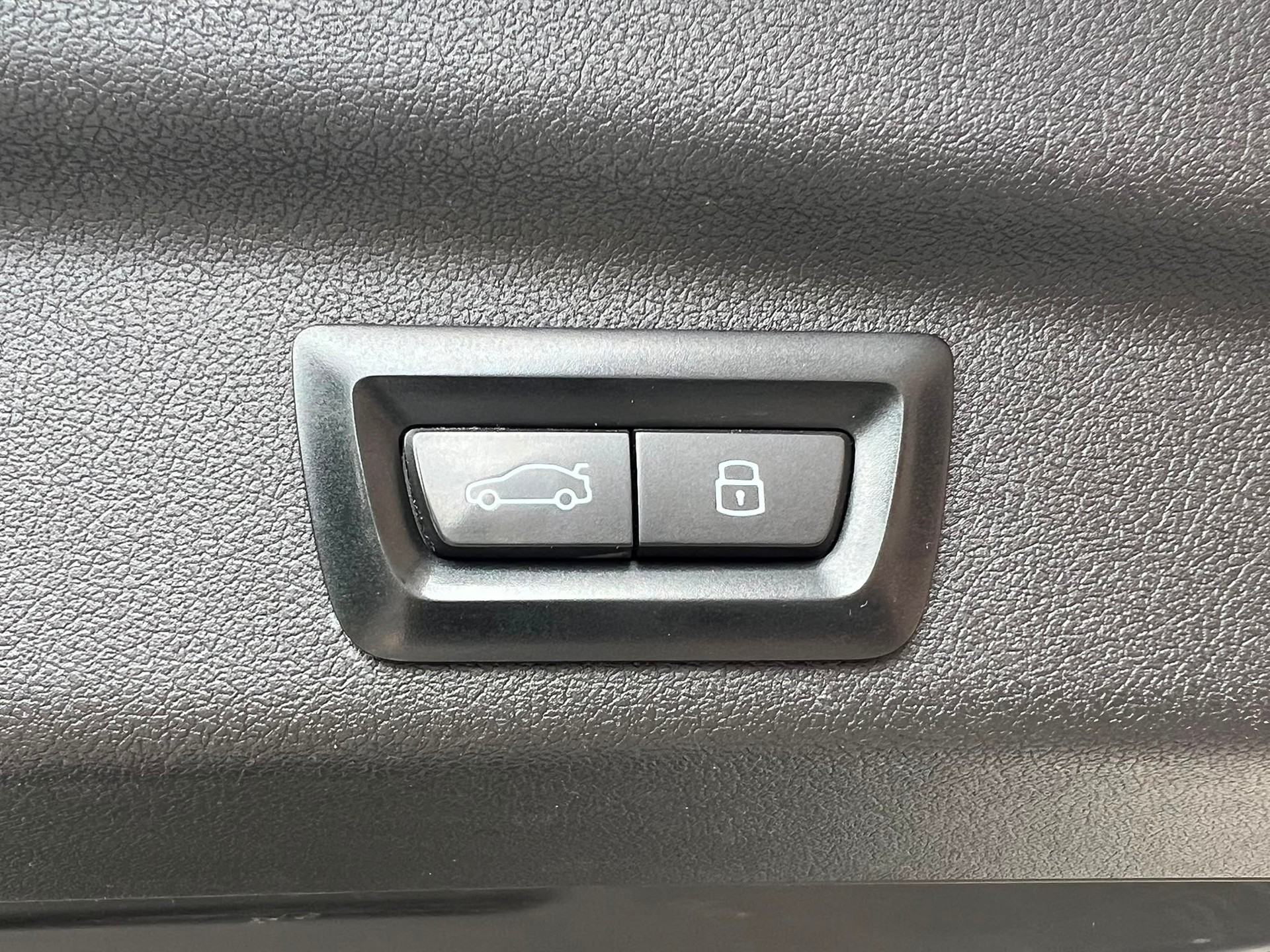 BMW 218d Active Tourer DKG-image-24