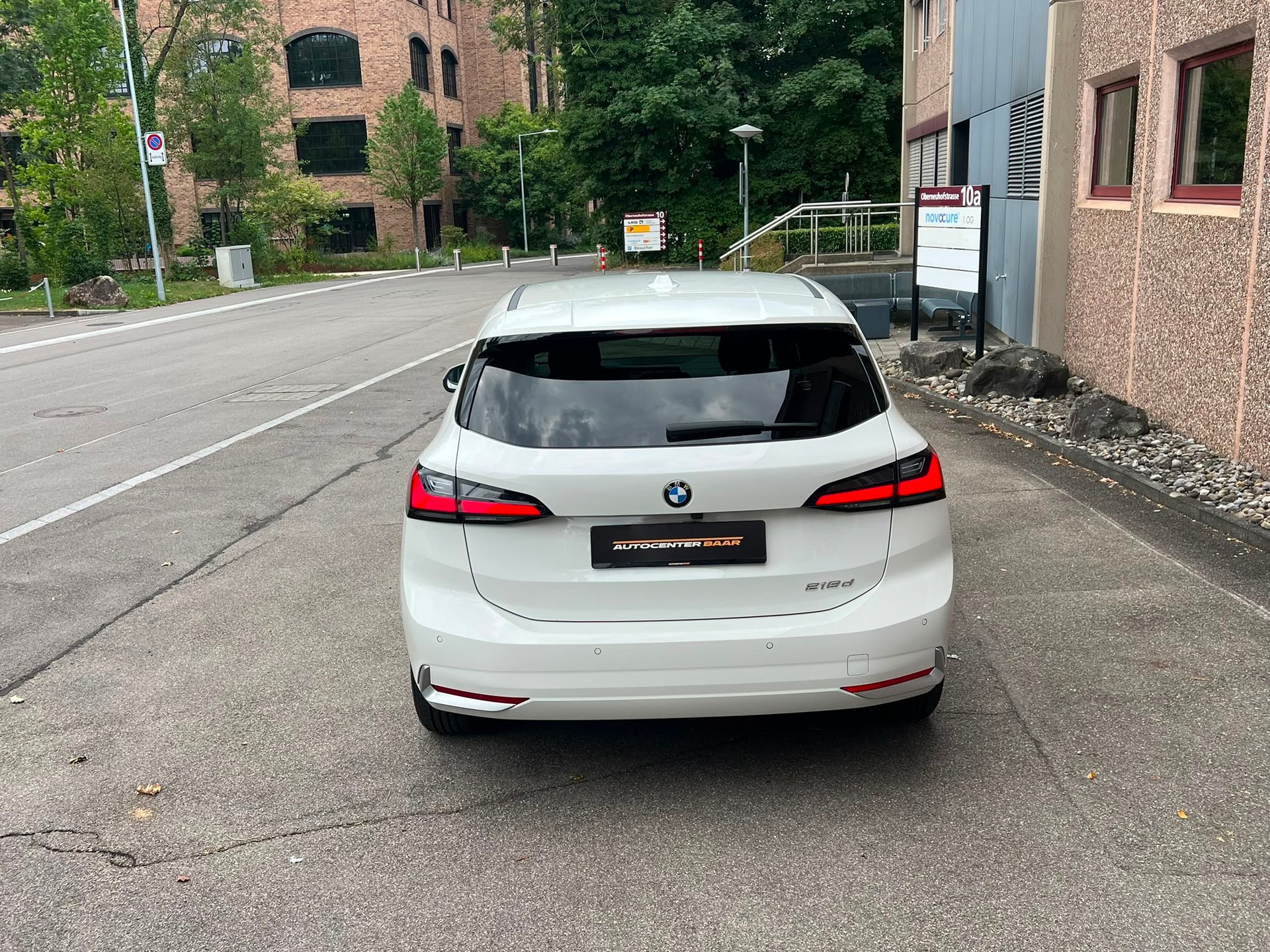 BMW 218d Active Tourer DKG-image-6
