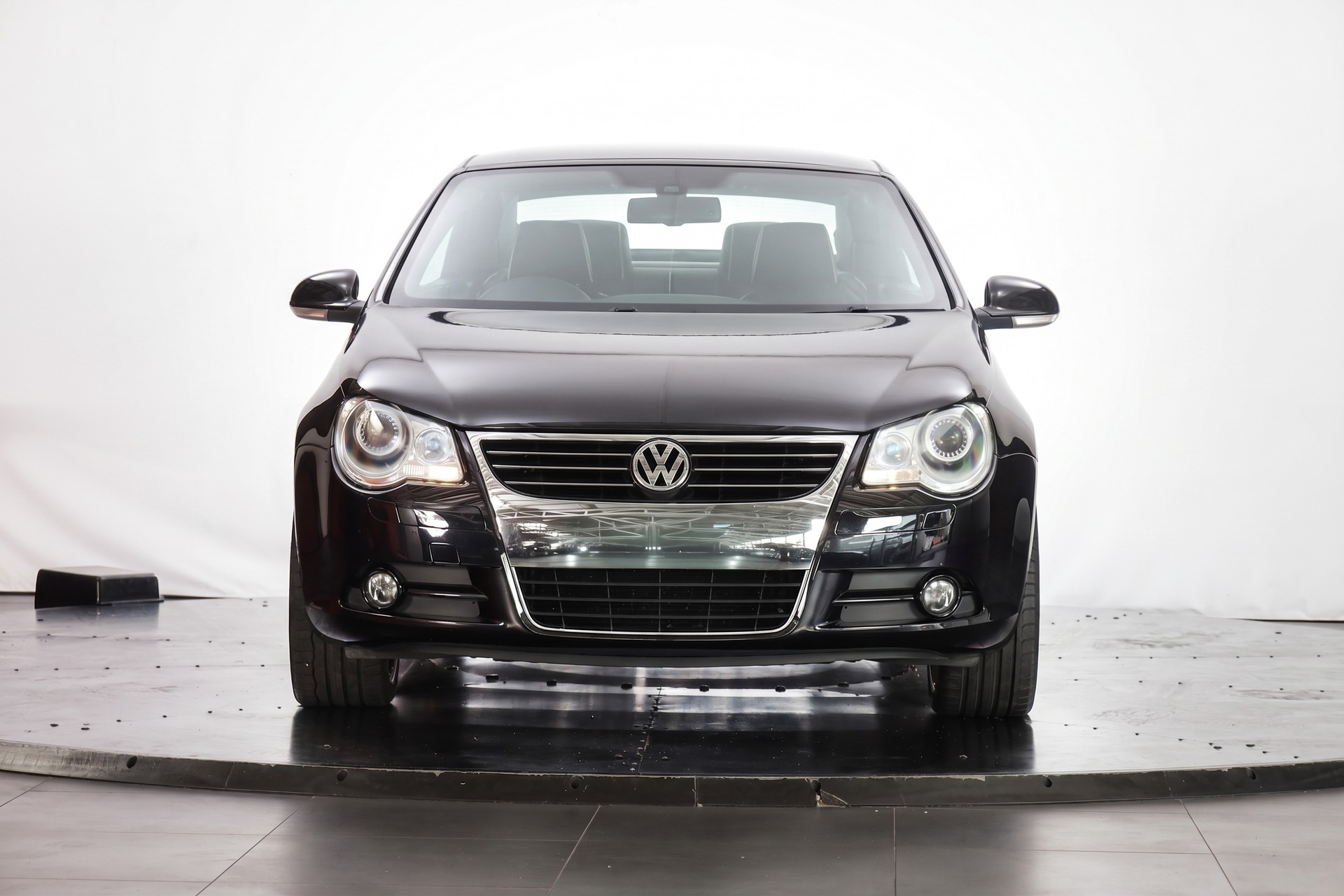 VW Eos 2.0 FSI Turbo-image-6