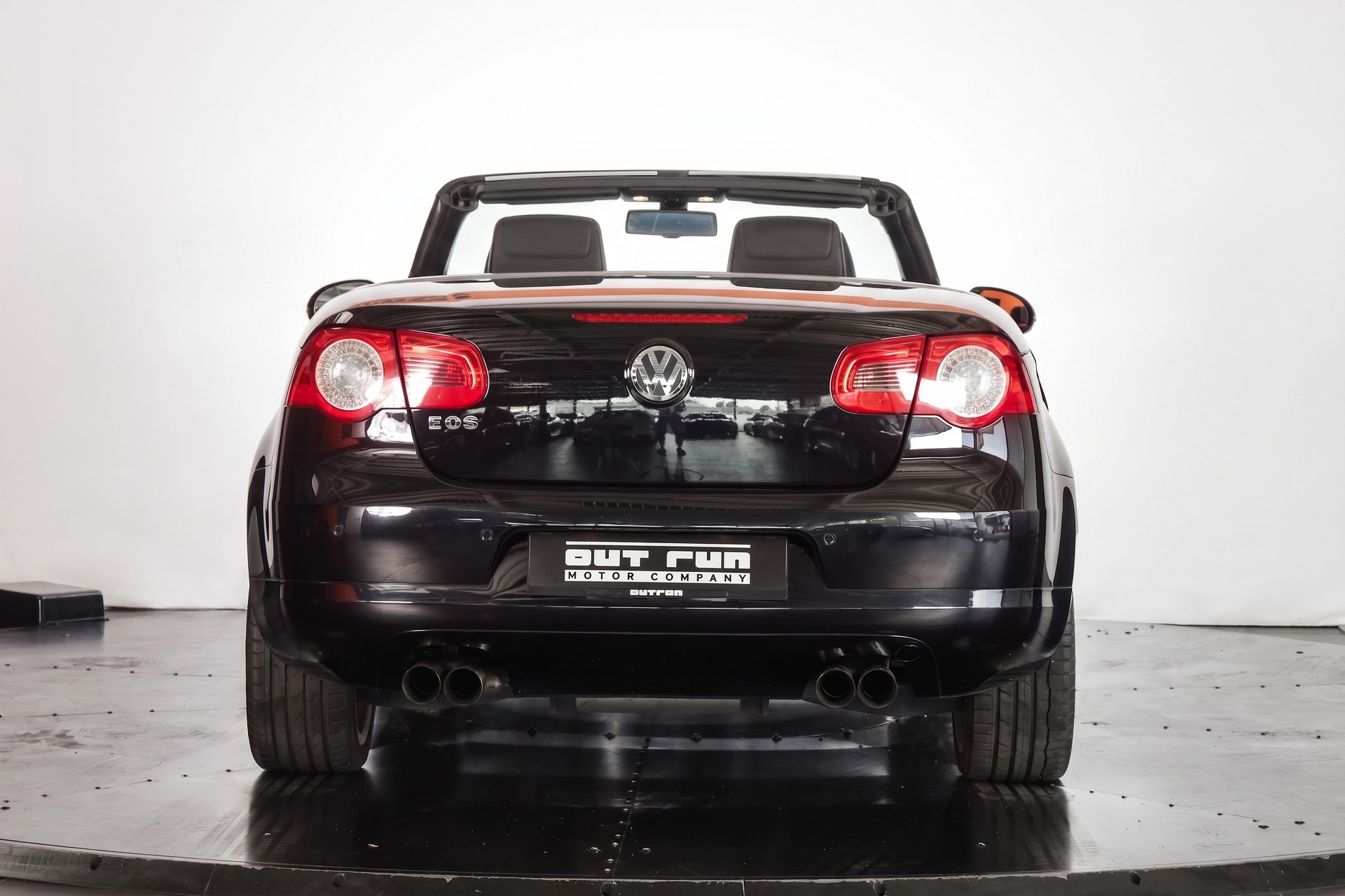 VW Eos 2.0 FSI Turbo-image-2