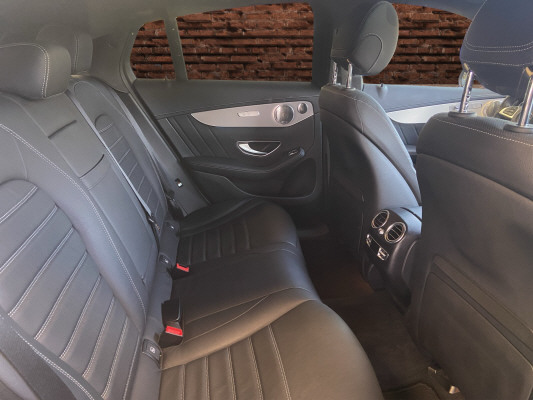 MERCEDES-BENZ GLC Coupé 250 d AMG 4M-image-12