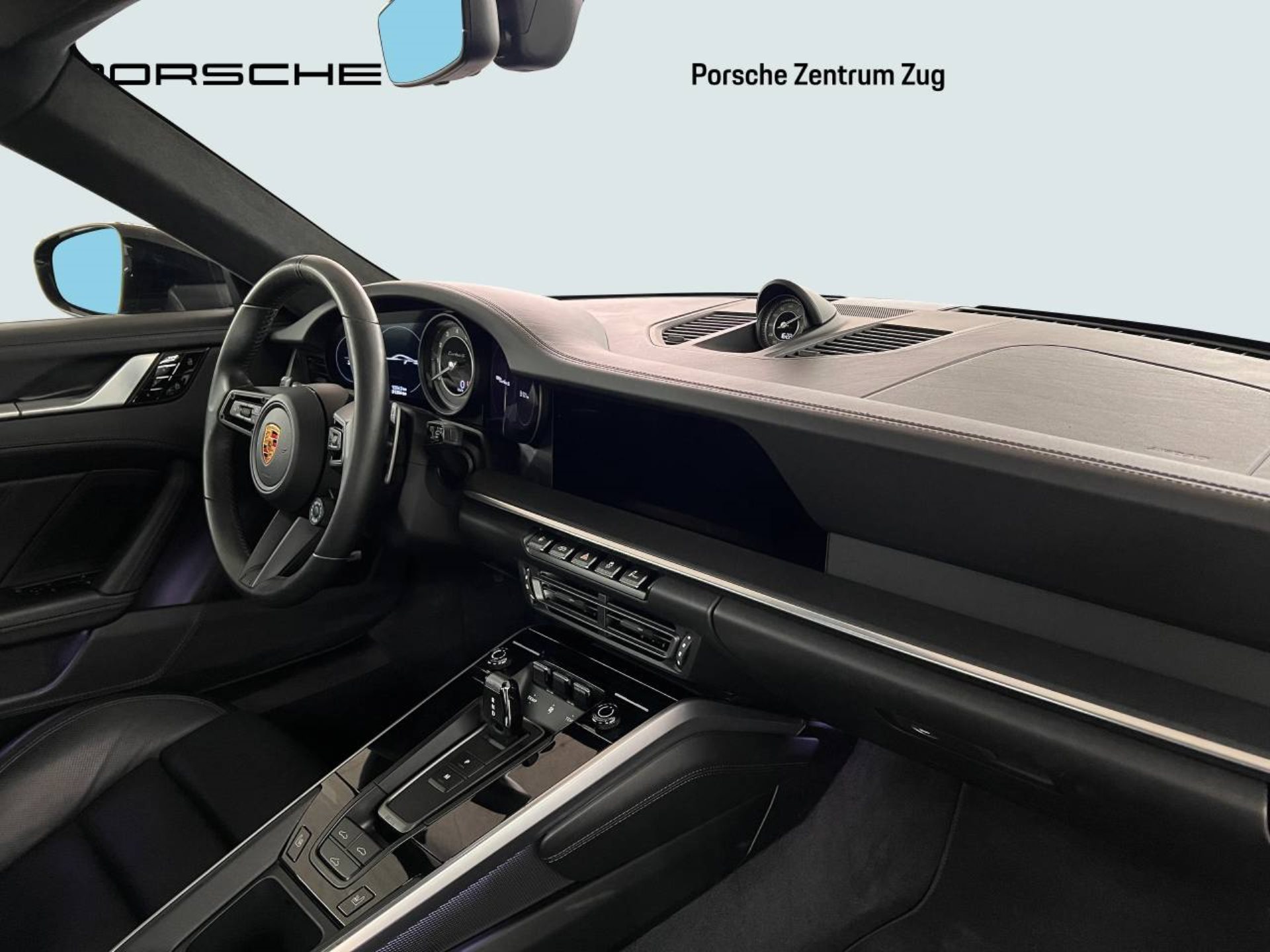 PORSCHE 911 Turbo S-image-18