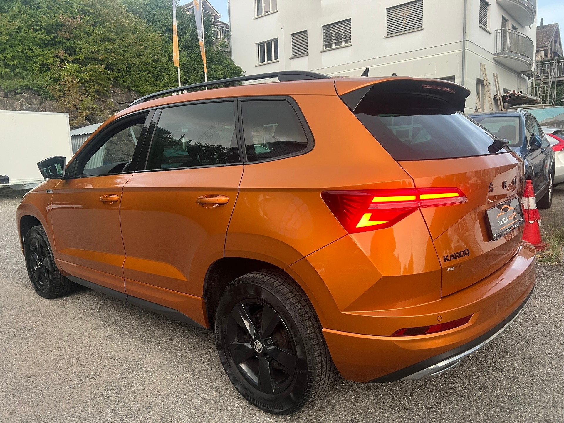 SKODA Karoq 2.0 TDI CR Sport Line 4x4 DSG-image-3