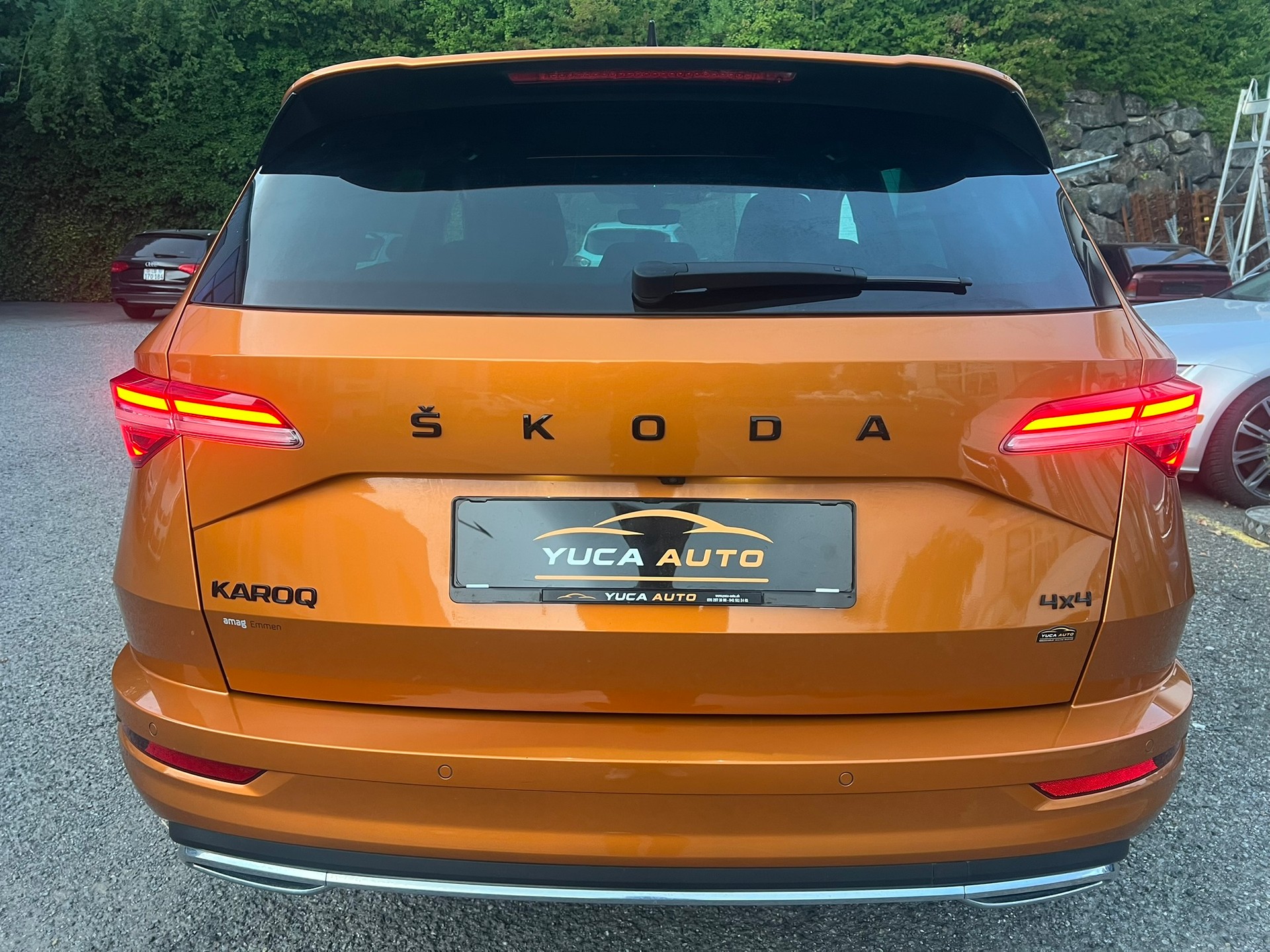SKODA Karoq 2.0 TDI CR Sport Line 4x4 DSG-image-4