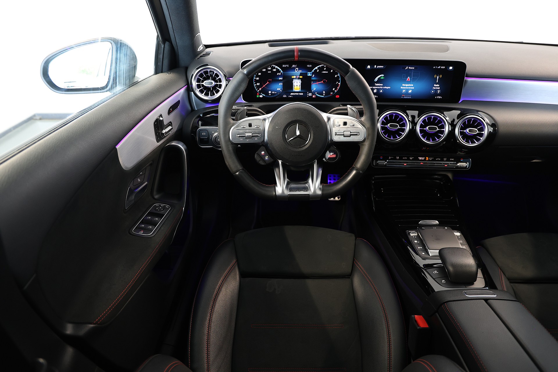 MERCEDES-BENZ A 45 S AMG 4matic+ *Akrapovic*-image-9