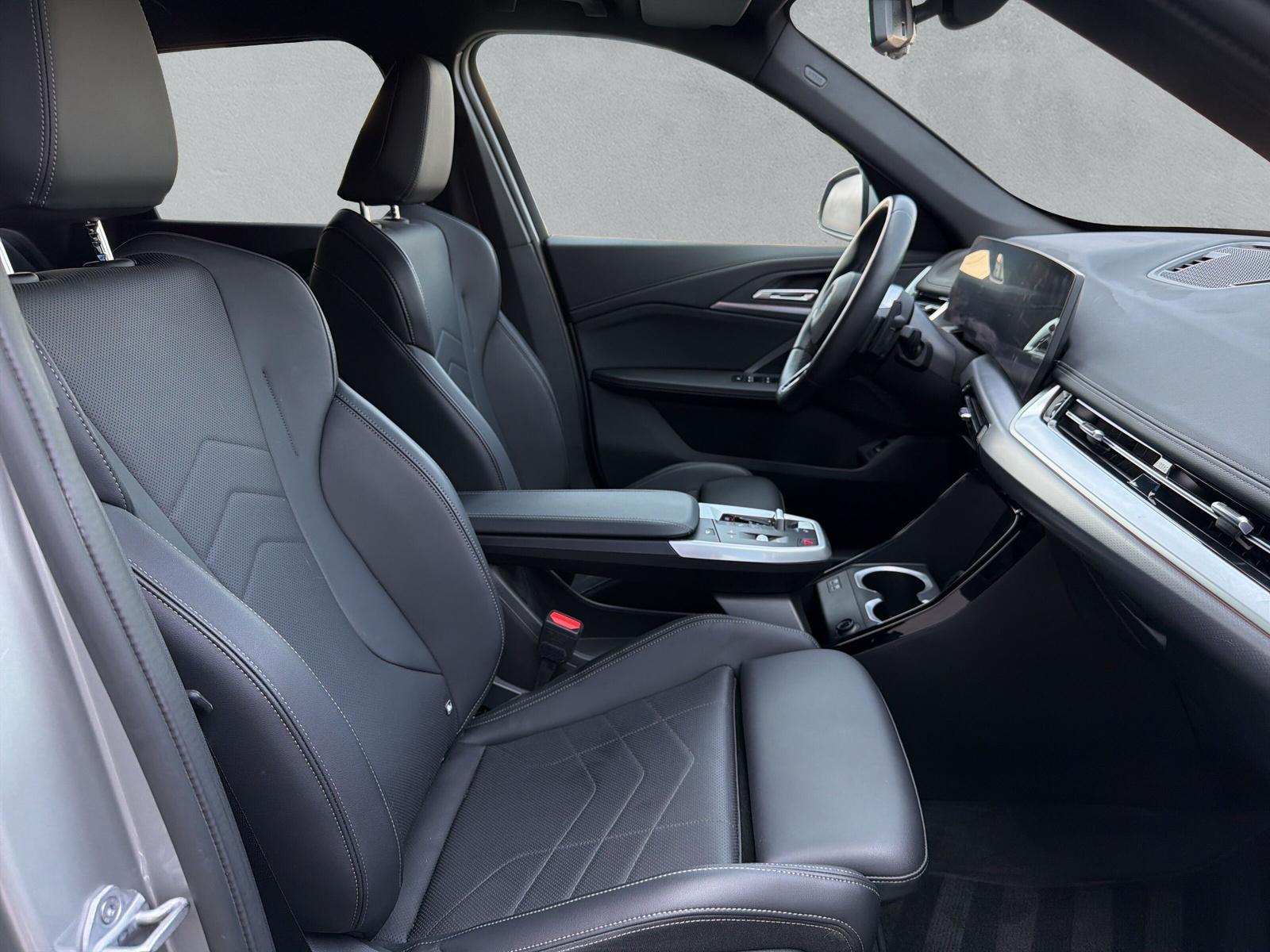 BMW X1 20d xDrive paddles-image-12