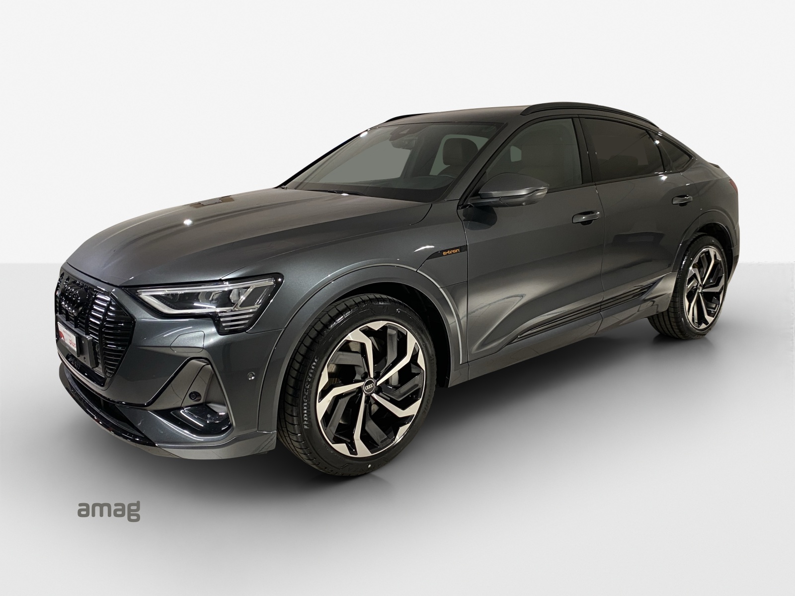 AUDI e-tron 55 Sportback S Line quattro-image-0
