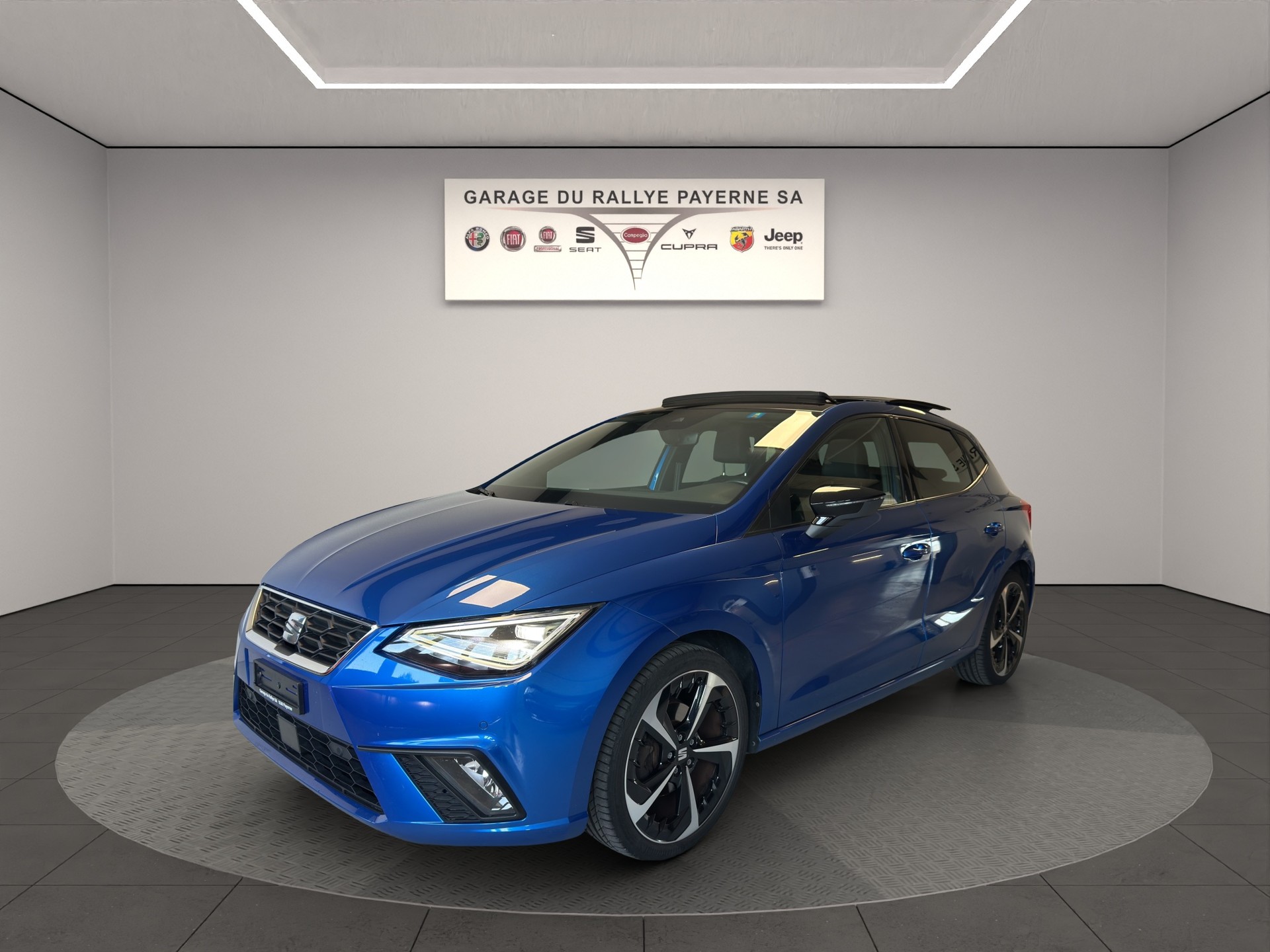 SEAT Ibiza 1.0 EcoTSI Hola FR DSG-image-1