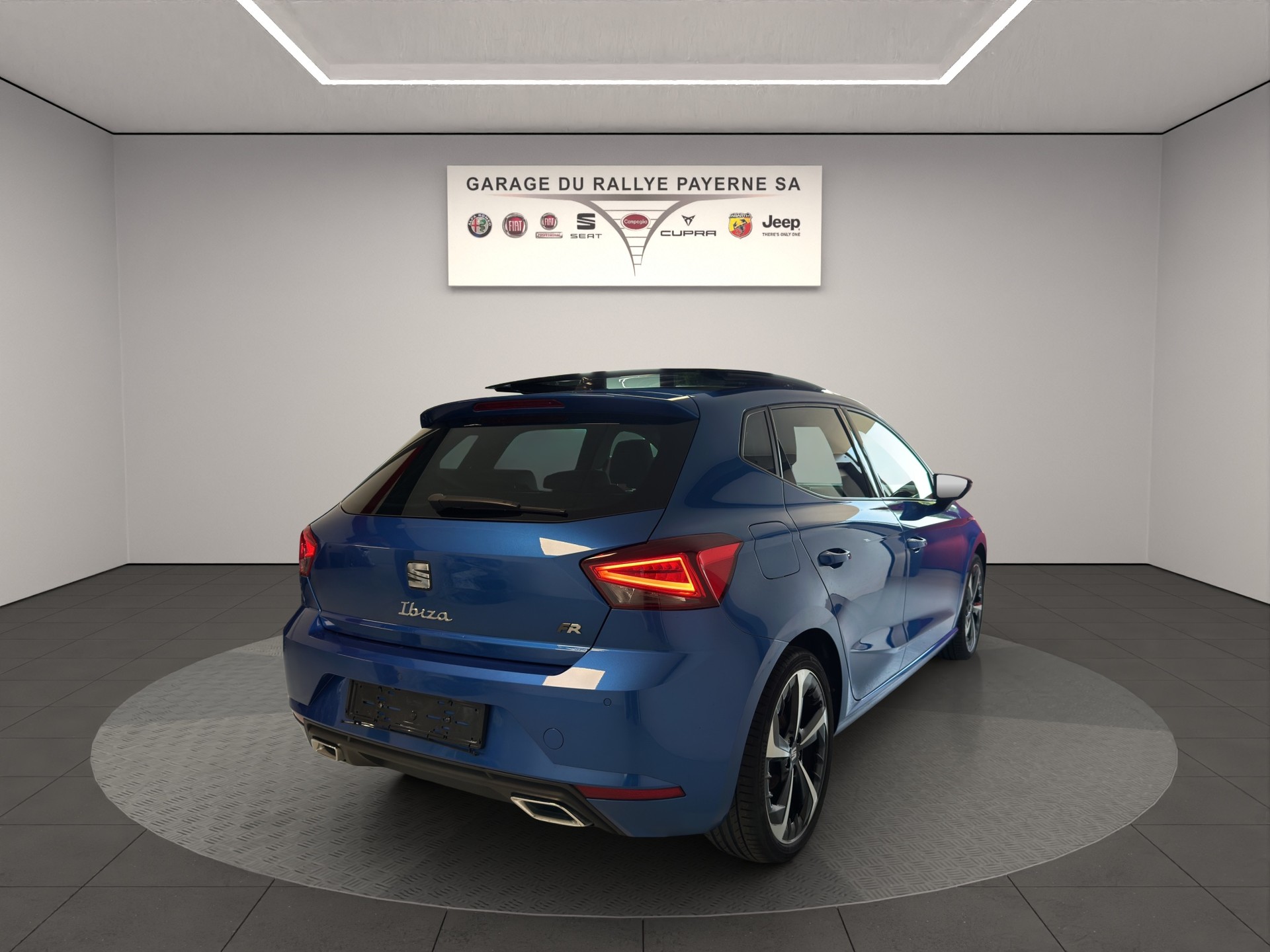 SEAT Ibiza 1.0 EcoTSI Hola FR DSG-image-4