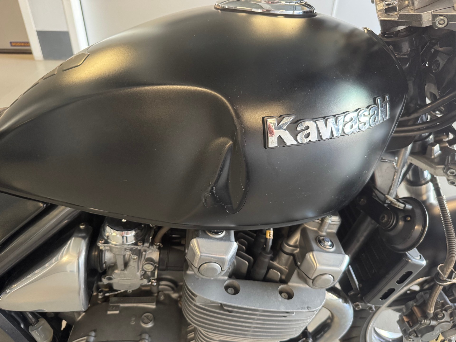 KAWASAKI Zephyr 1100-image-7