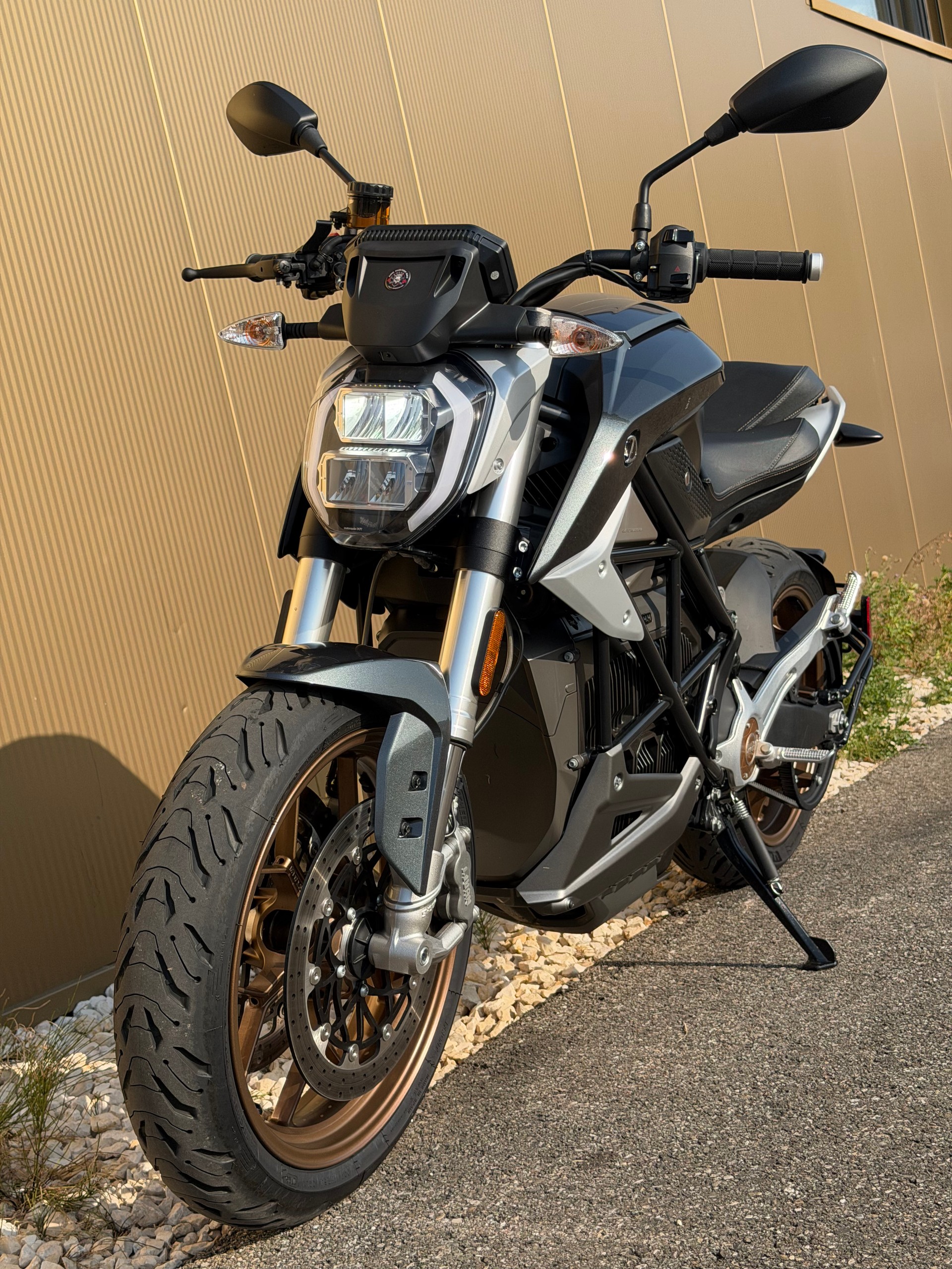ZERO SR F Premium 15.6 kW/h-image-7