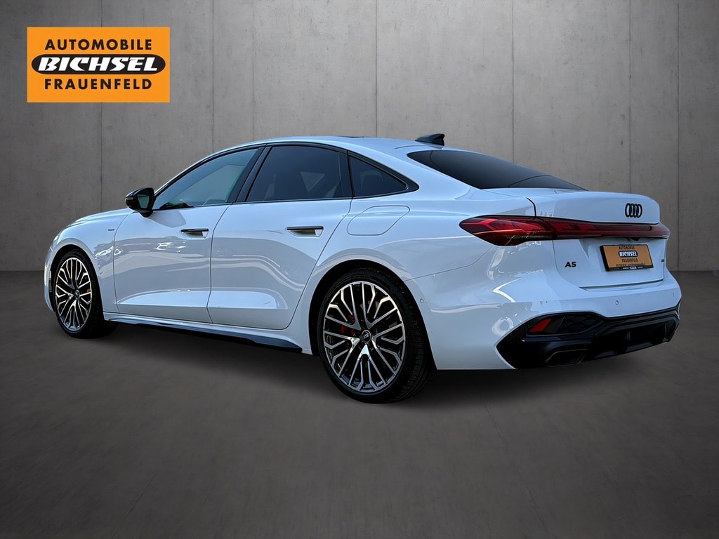AUDI A5 Limousine e-hybrid quattro 270 kW S tronic*Panodach, B&O Sound, Matrix-LED, Np;99'400.-Fr. (5-Jahre Garantie)-image-2