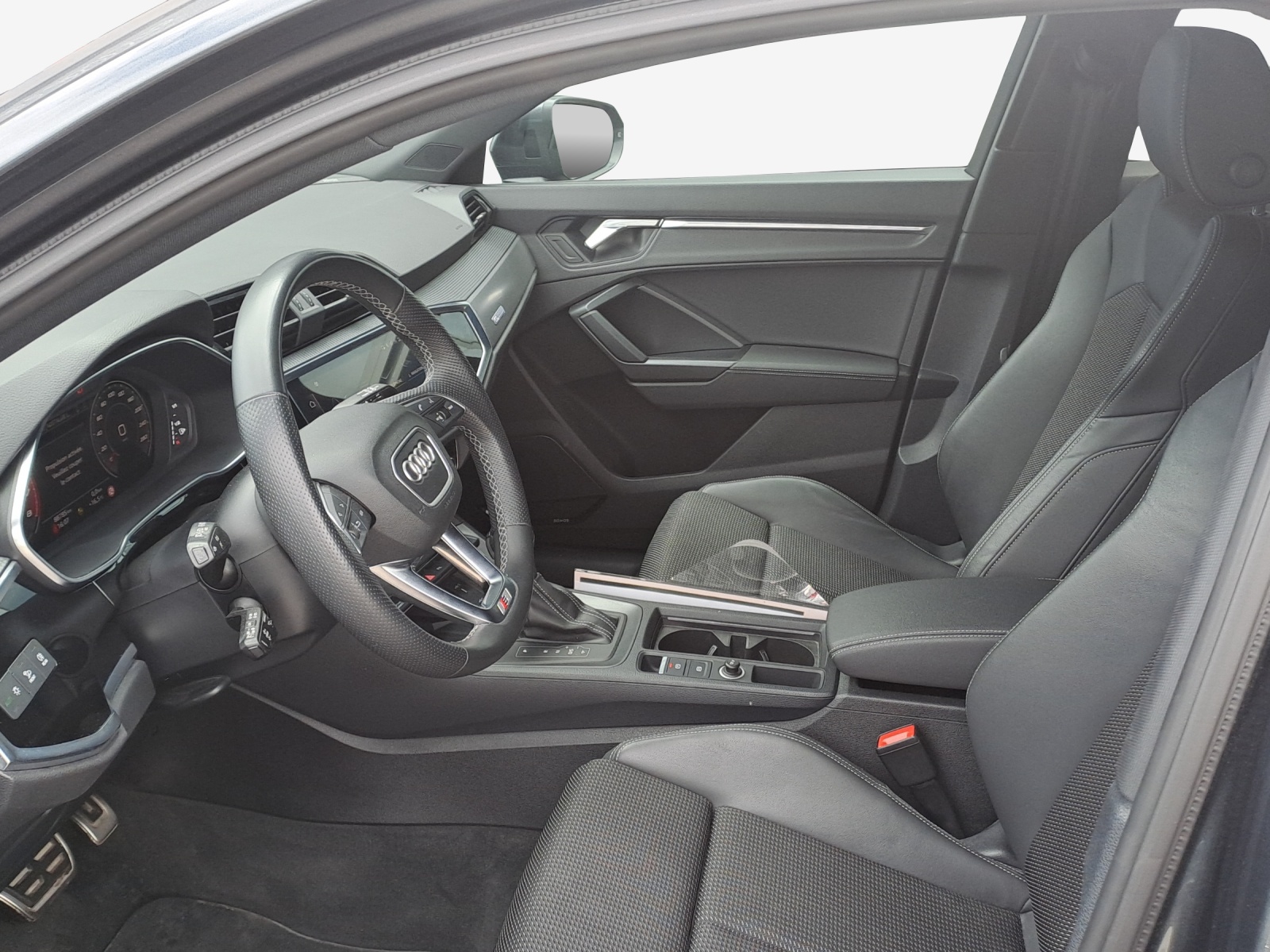 AUDI Q3 Sportback 35 TFSI S line Attraction S-tronic-image-7