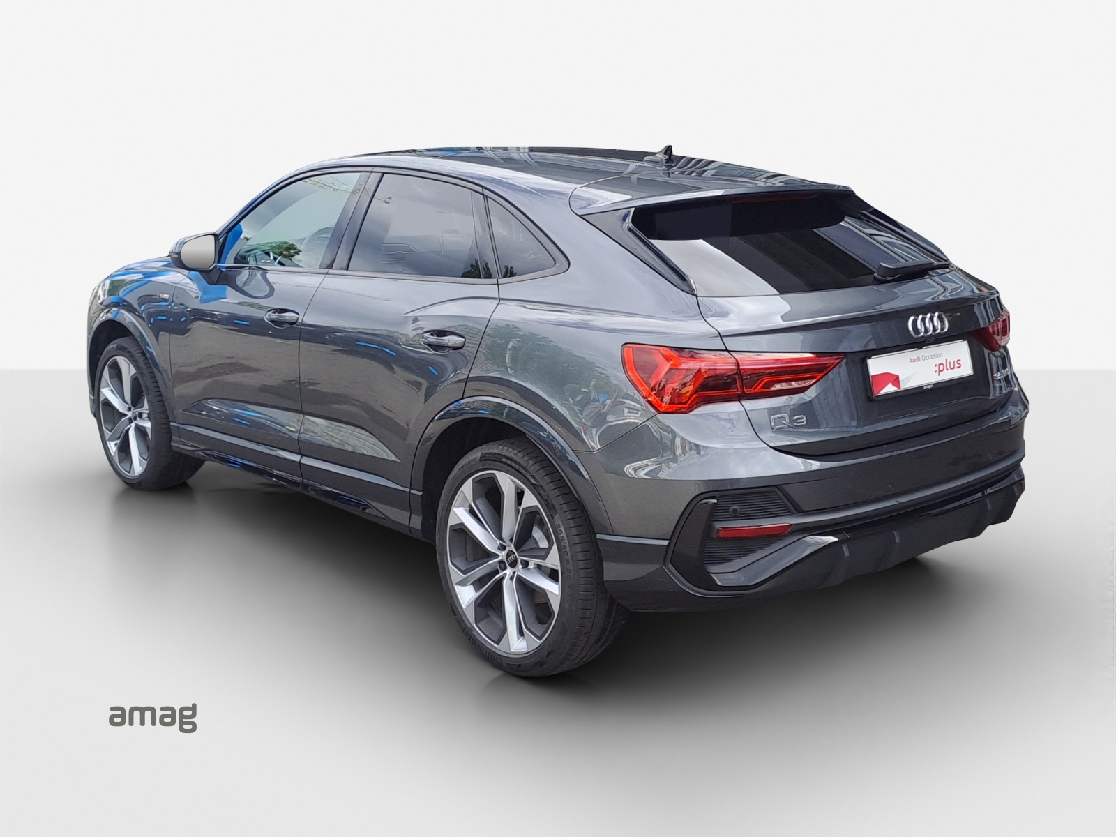 AUDI Q3 Sportback 35 TFSI S line Attraction S-tronic-image-2