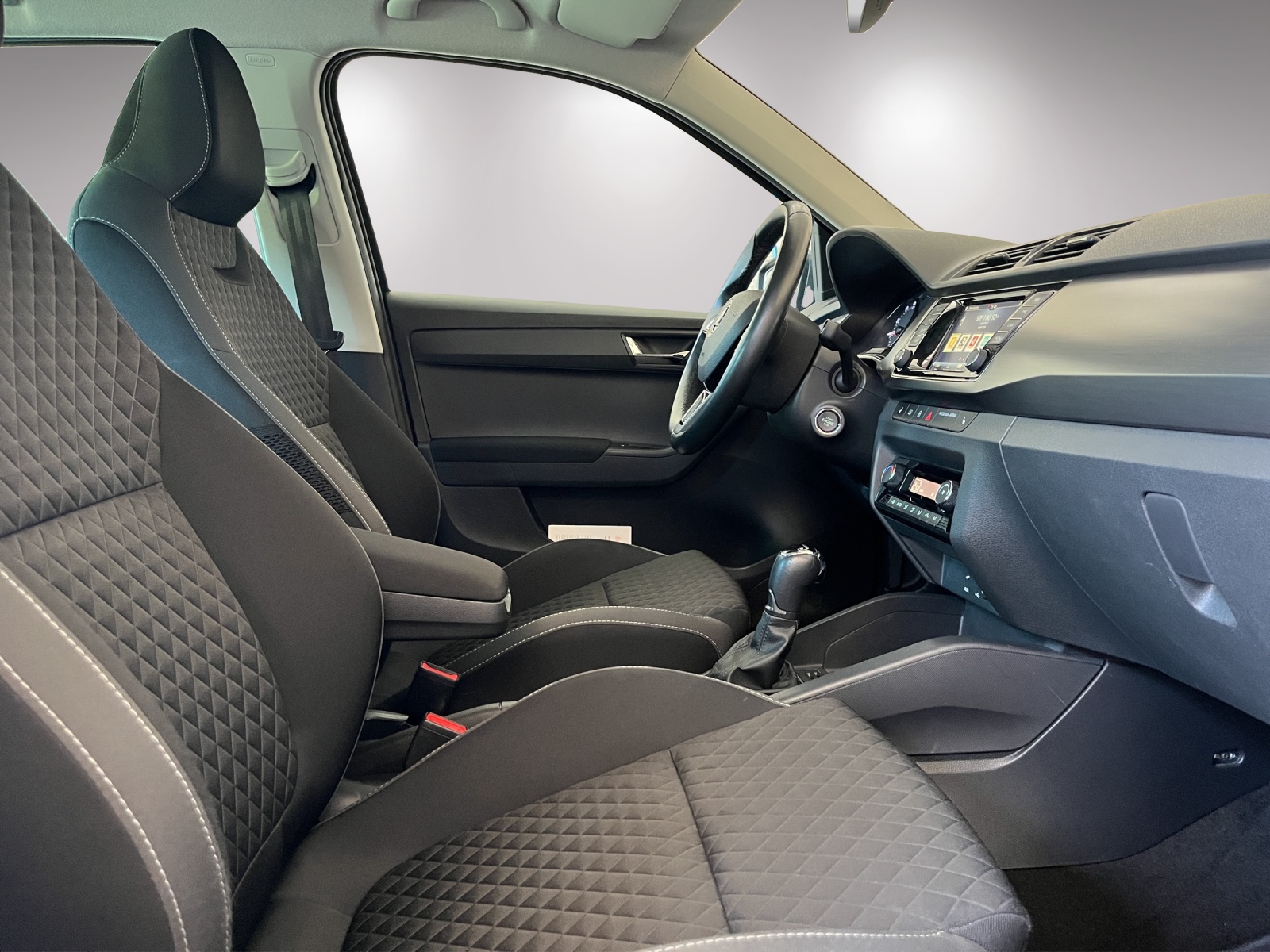 SKODA Fabia 1.0 TSI Style DSG-image-16