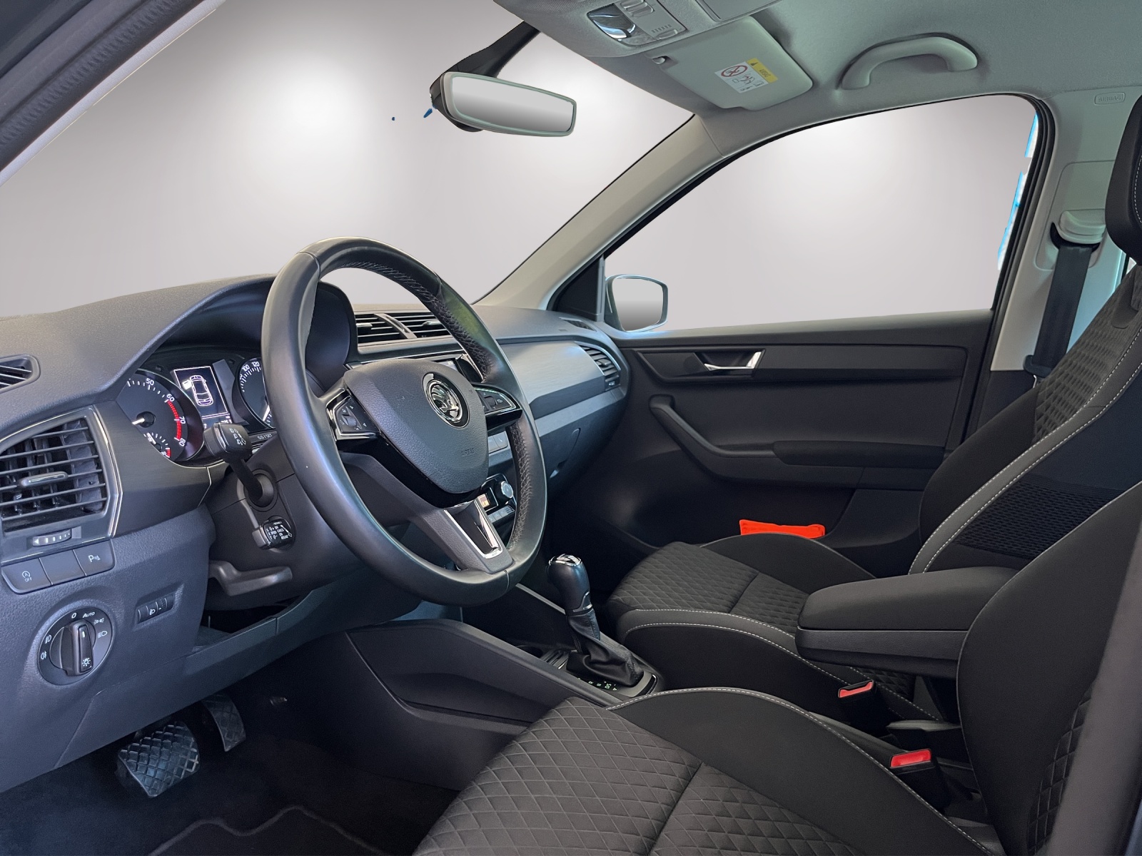 SKODA Fabia 1.0 TSI Style DSG-image-8