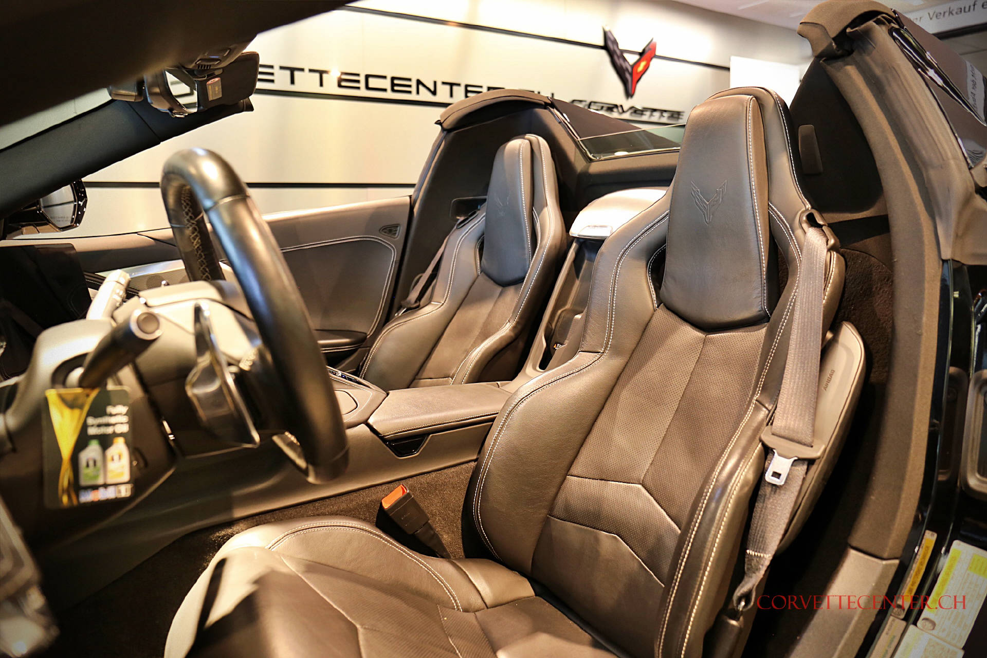 CHEVROLET Corvette Convertible 6.2 V8 Z51-image-10